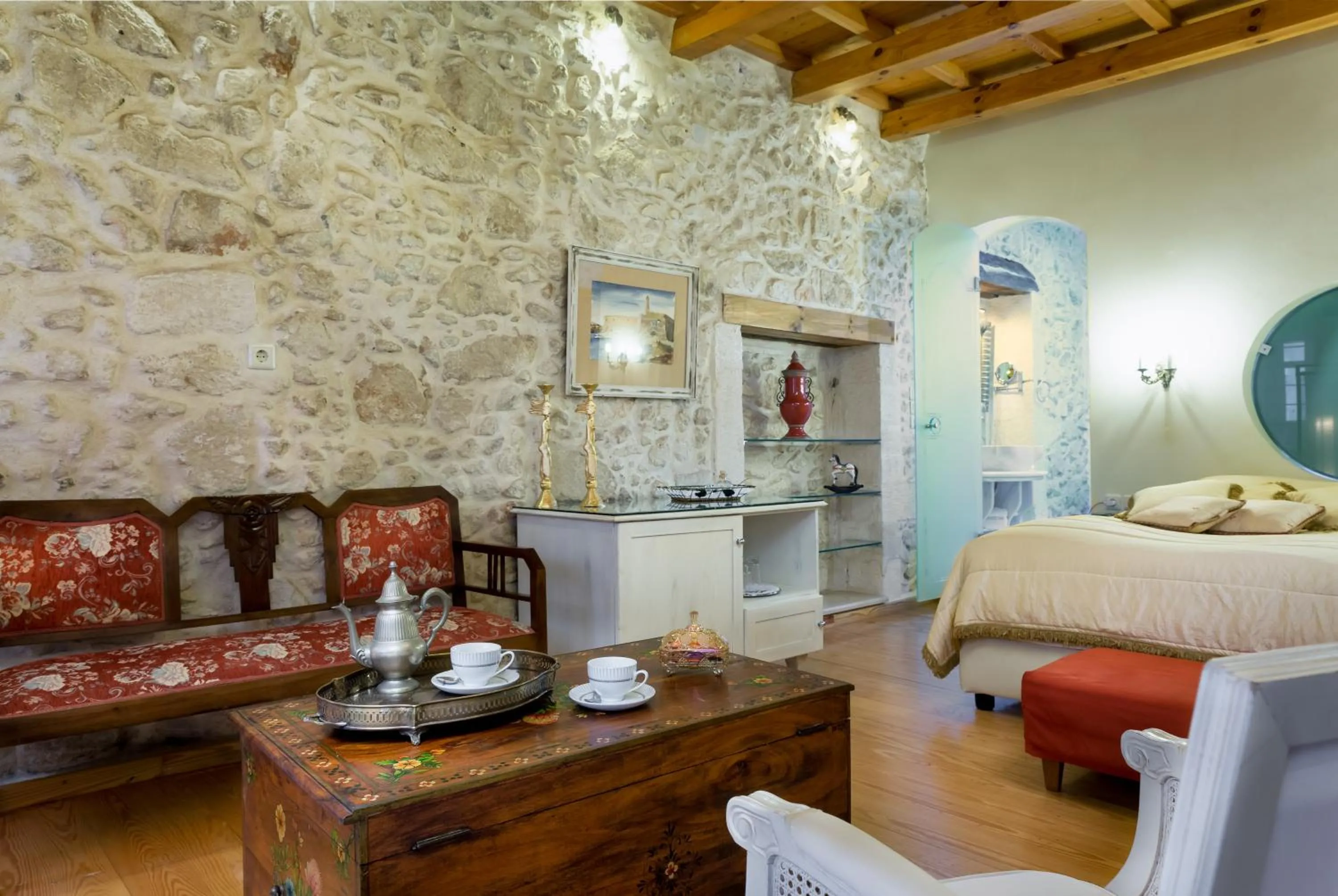 Coffee/tea facilities, Bed in Avli Lounge Apartments