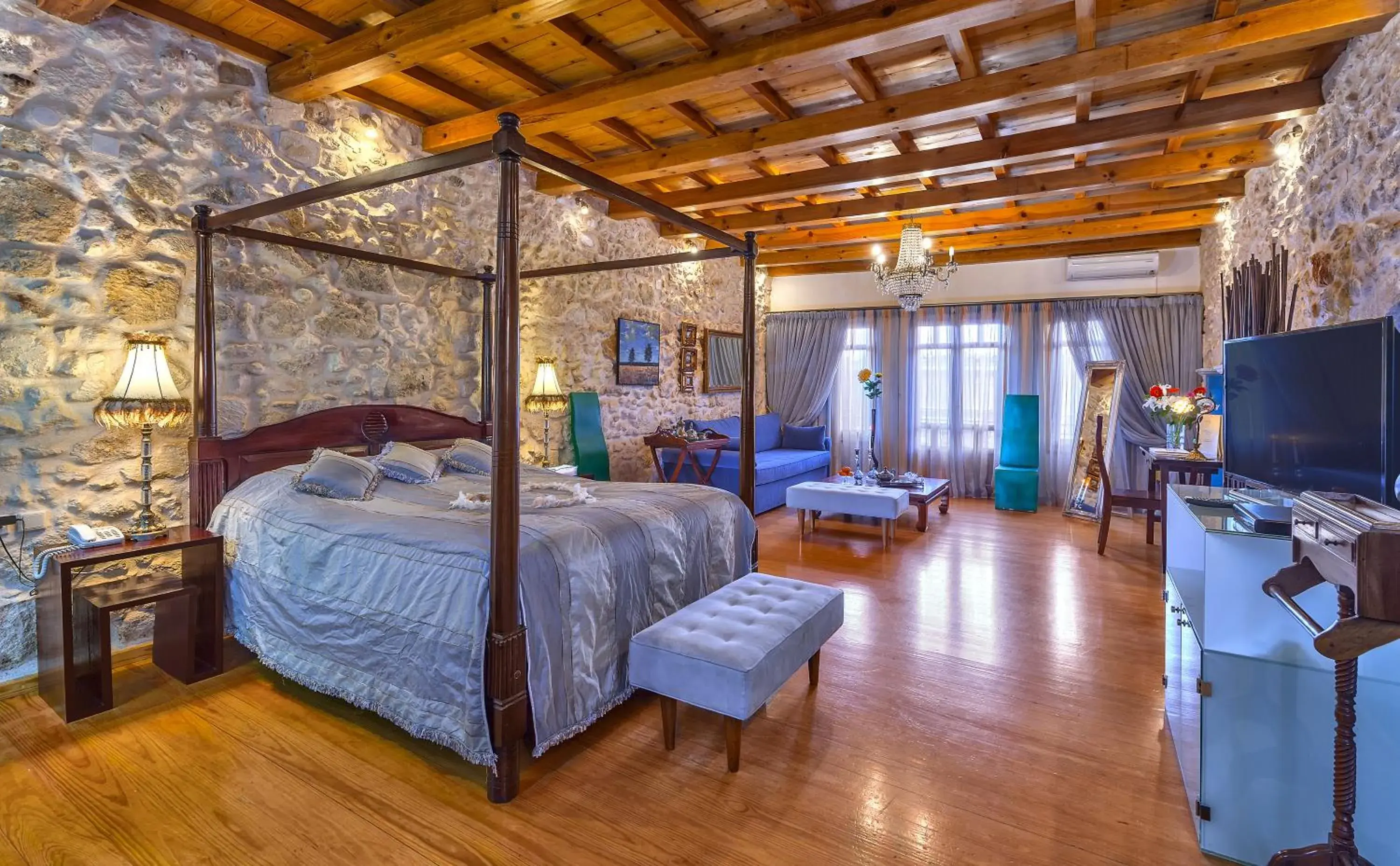 Executive Suite in Avli Lounge Apartments Executive Suite in Avli Lounge Apartments