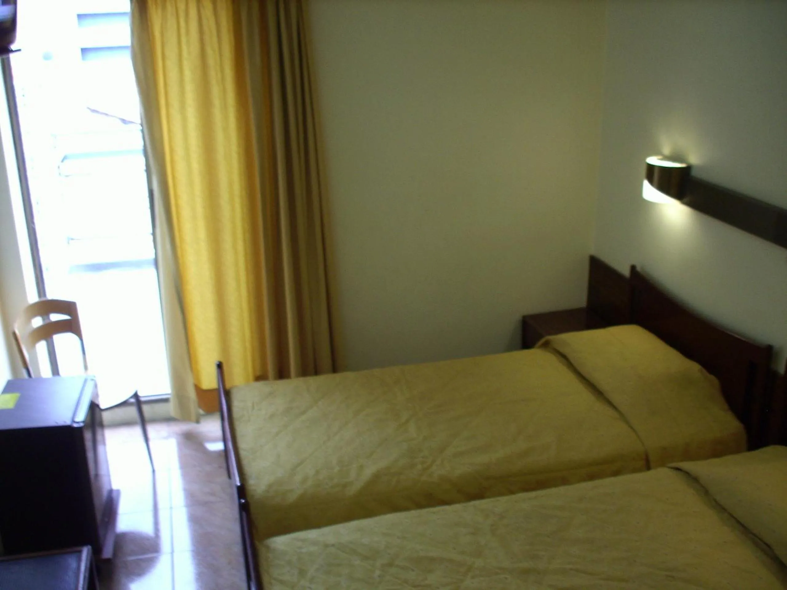 Bed in Claridge Hotel