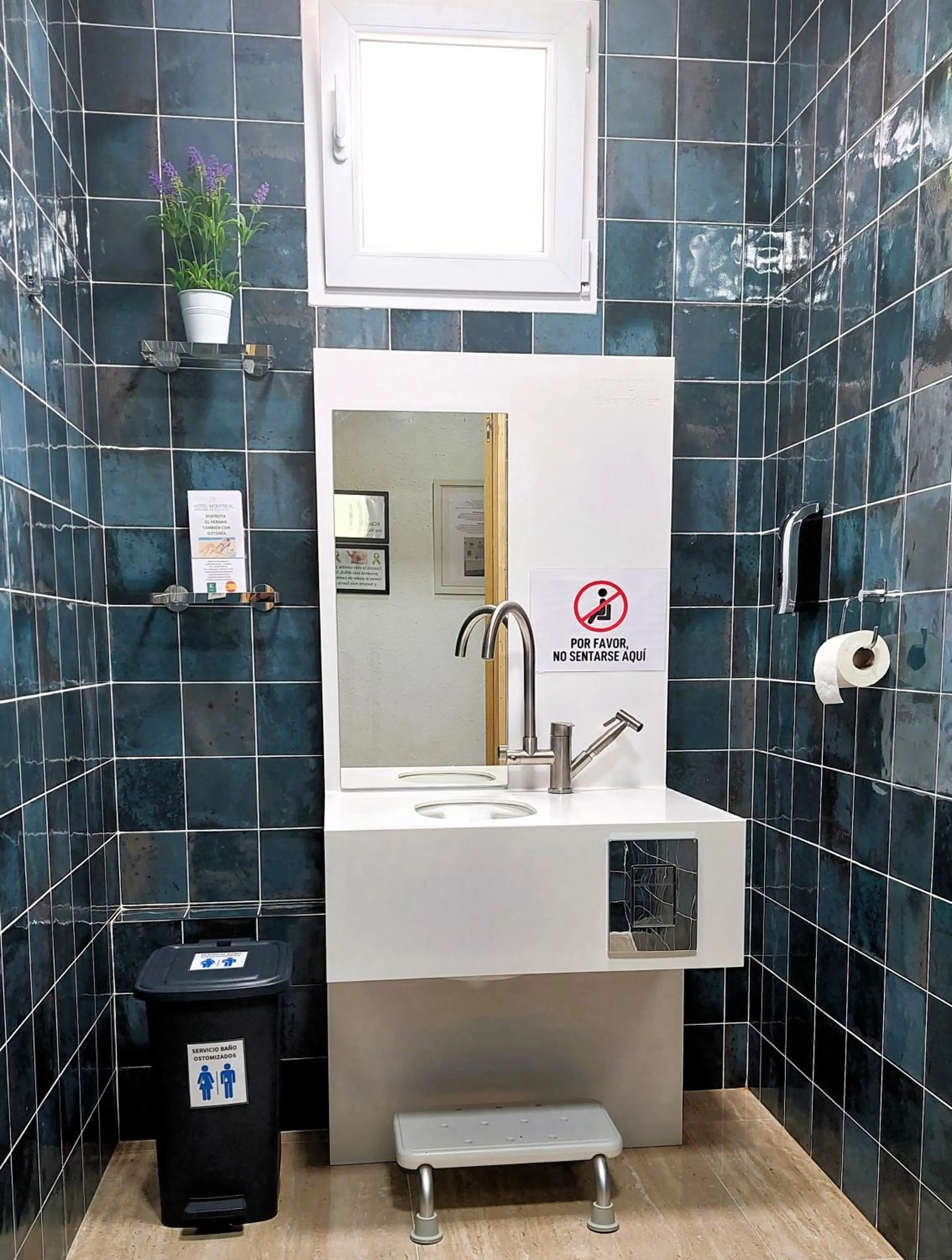 Bathroom in Montreal