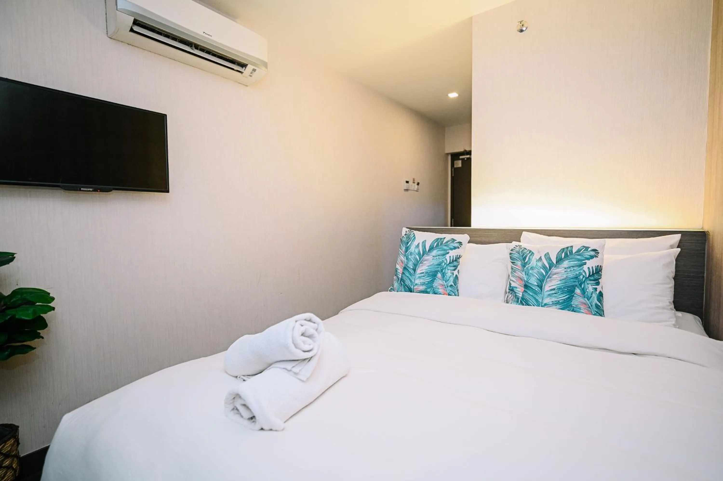 Swing & Pillows - KL Cheras Maluri