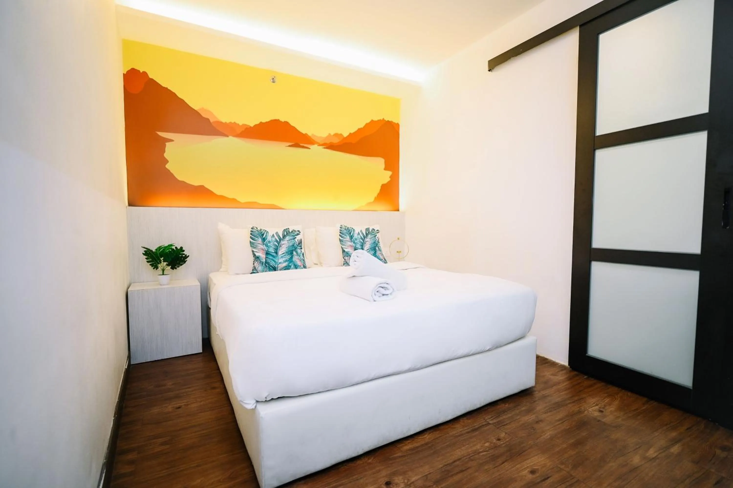 Swing & Pillows - KL Cheras Maluri