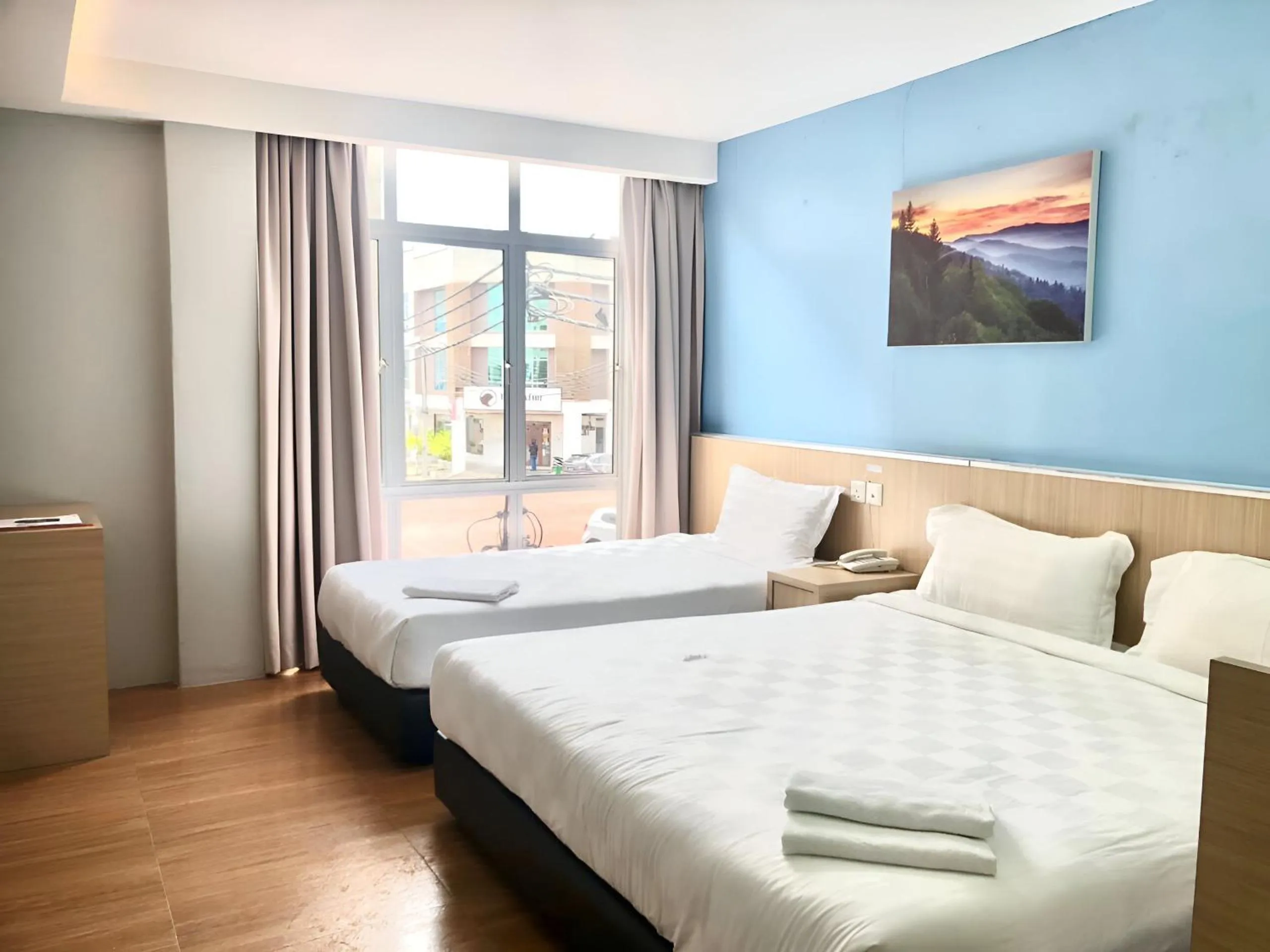 Family, Bed in Double Happiness Hotel