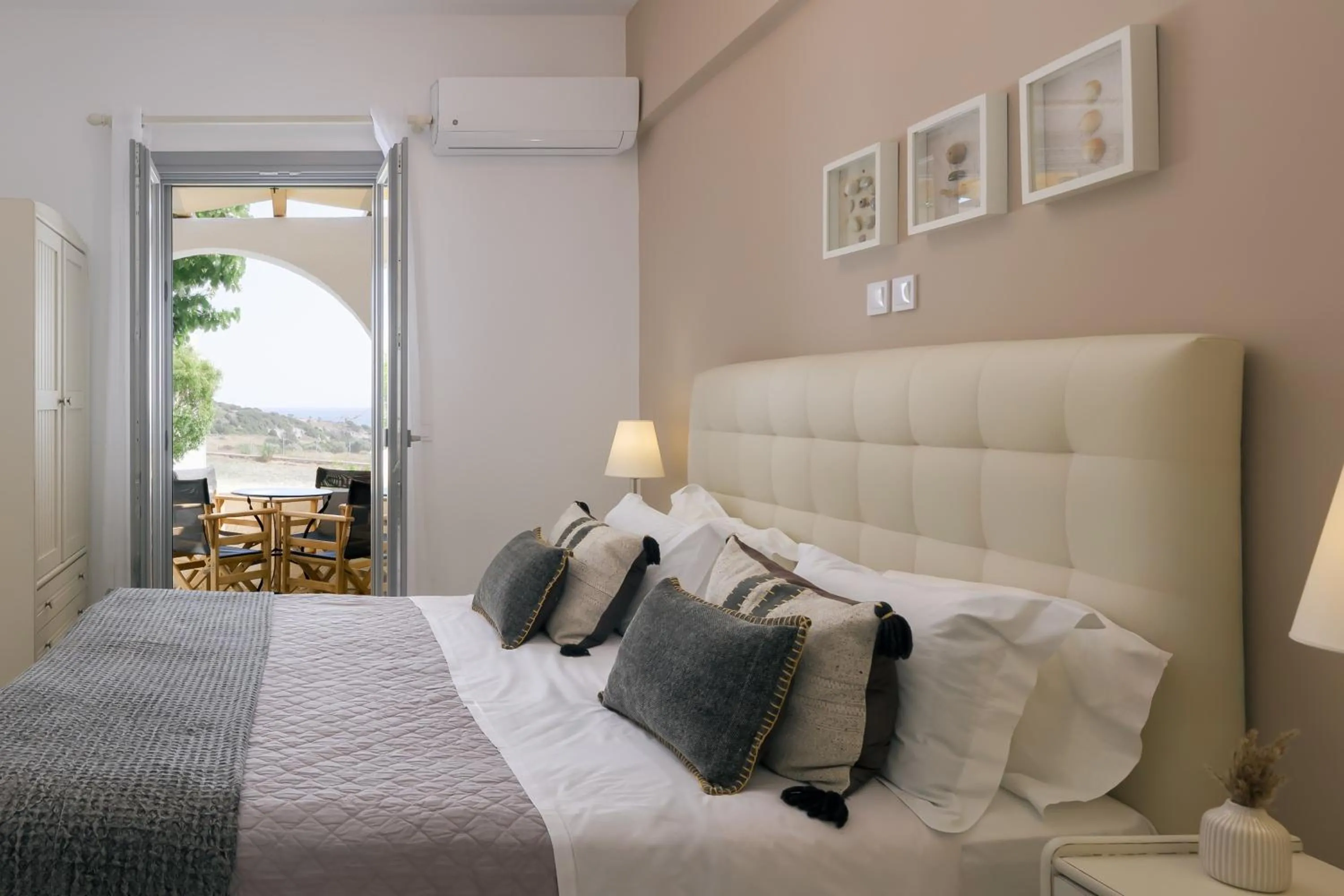 Photo of the whole room, Bed in Scala Apartments