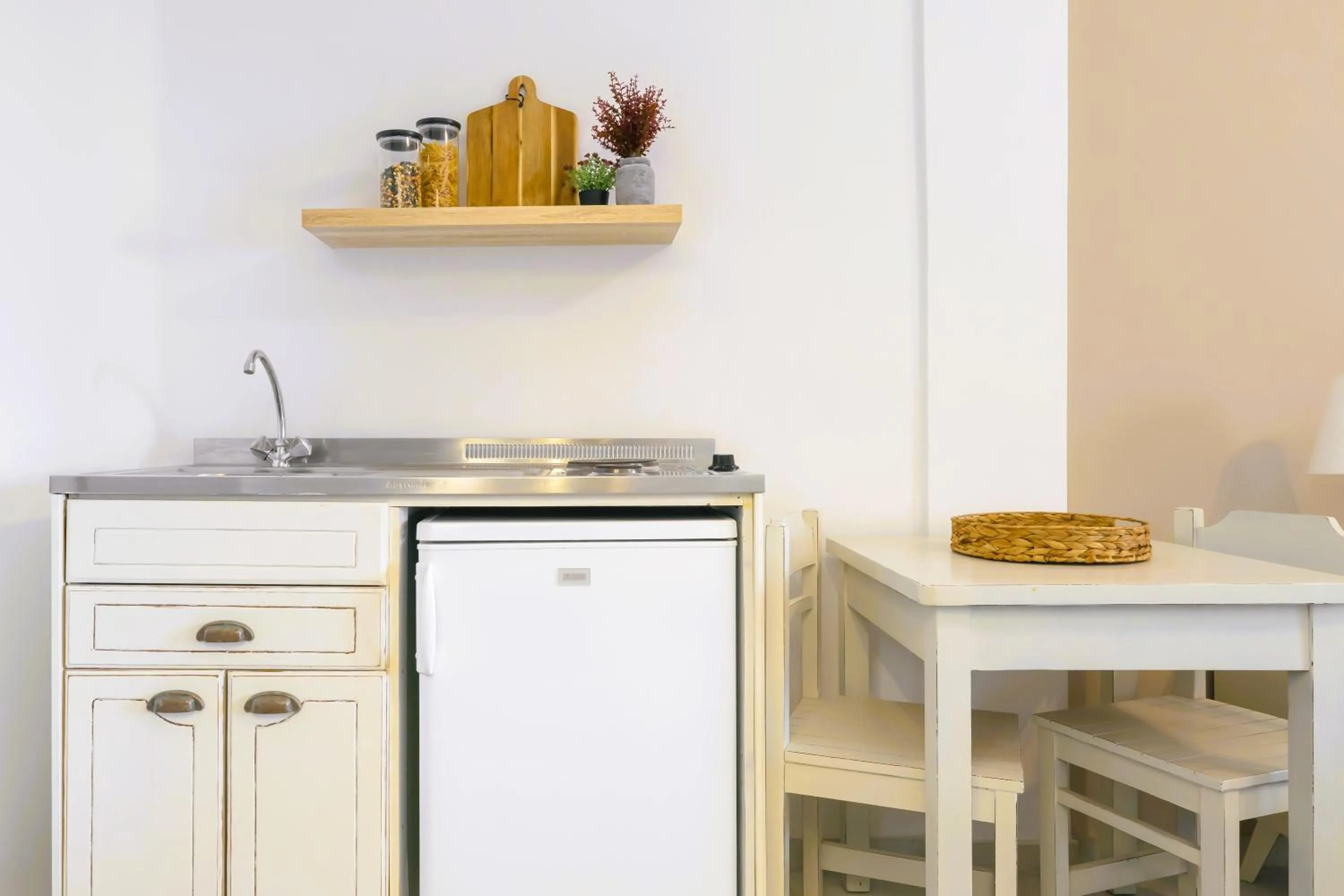 Kitchen or kitchenette in Scala Apartments