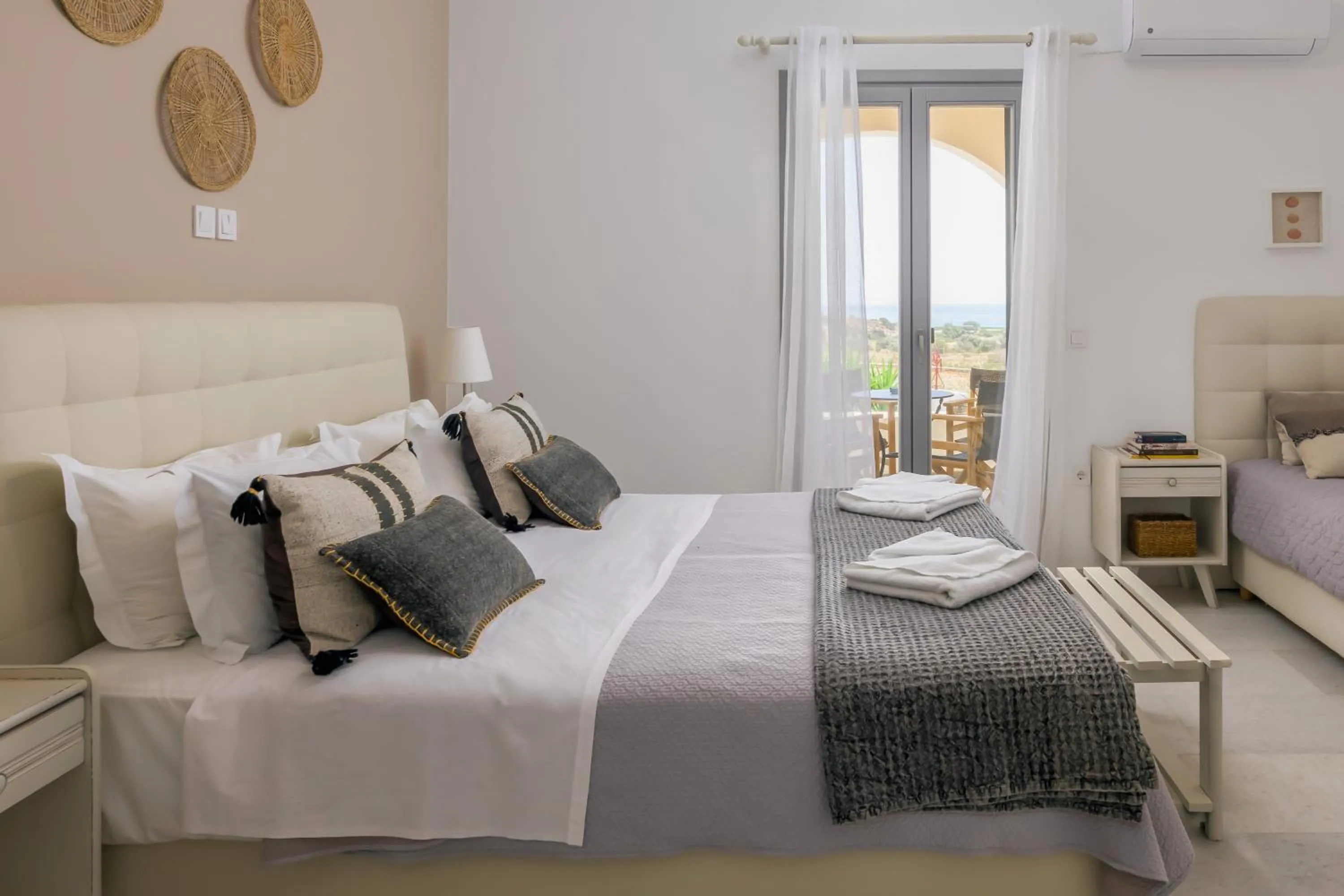 Photo of the whole room, Bed in Scala Apartments