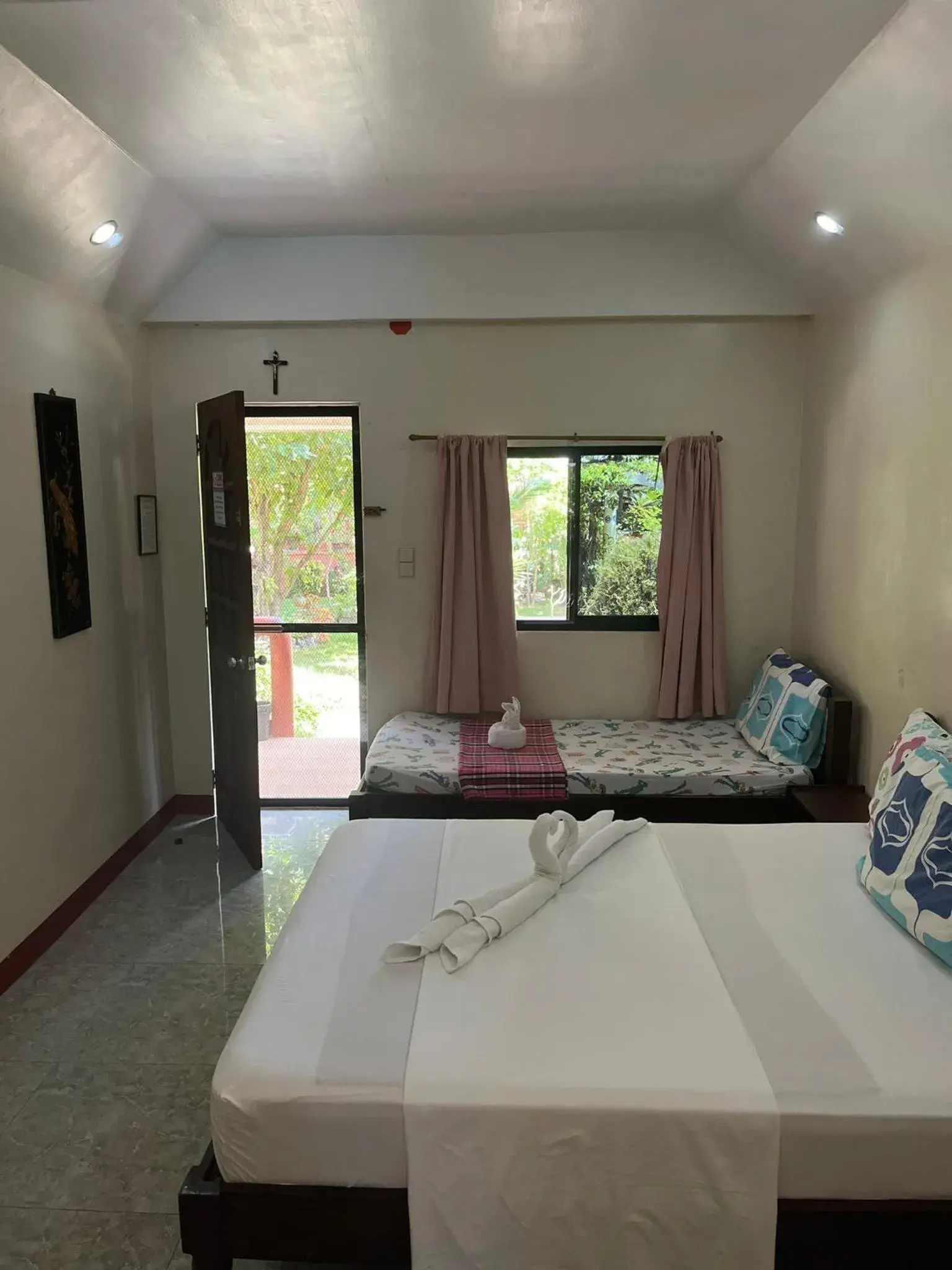 Standard Triple Room in SUNSHINE PARADISE Inn Standard Triple Room in SUNSHINE PARADISE Inn