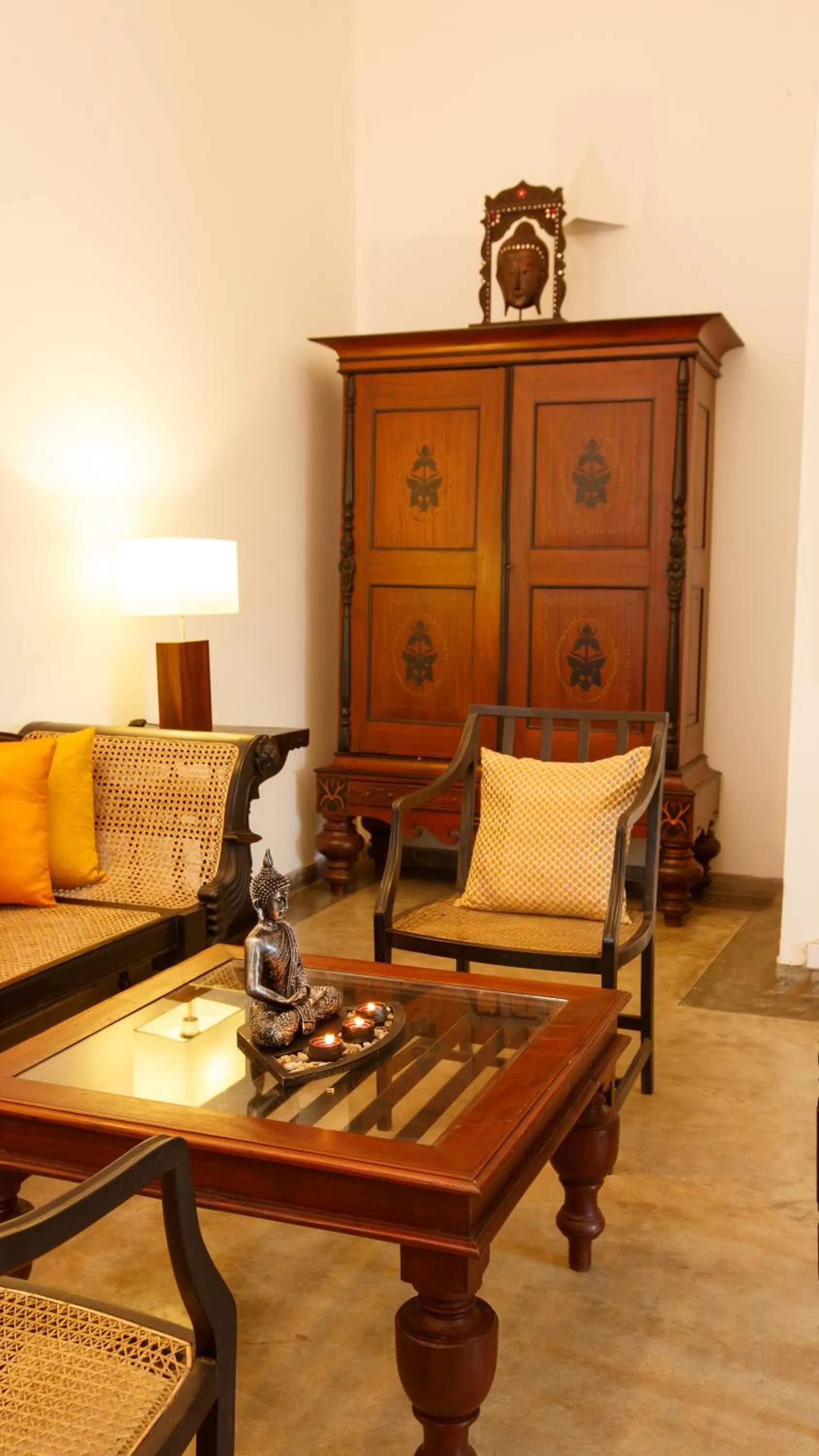 Living room in Sunrise Boutique