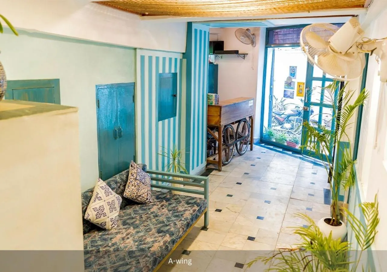 Floor plan, Bed in Moustache Udaipur