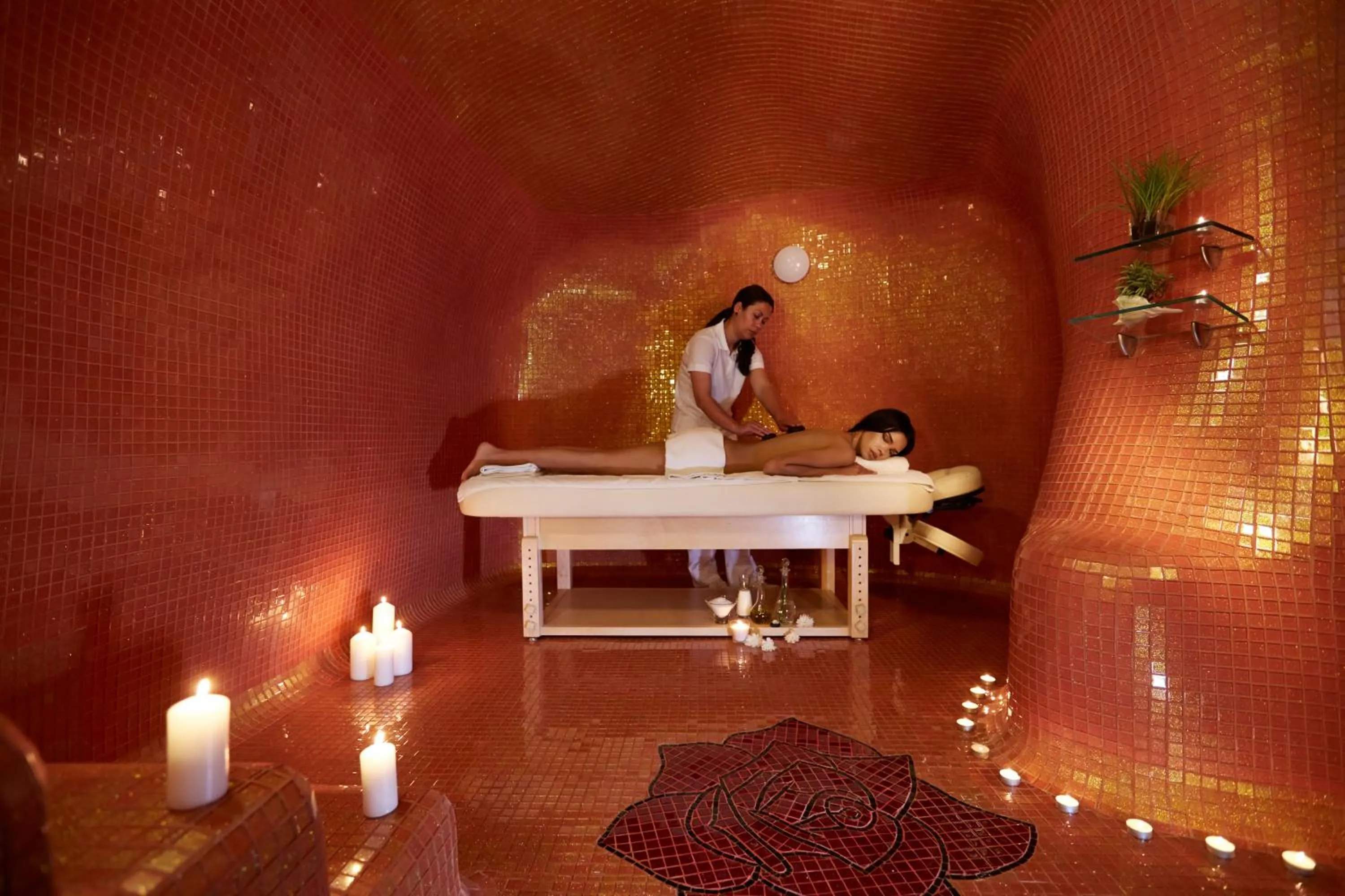Massage in White Santorini