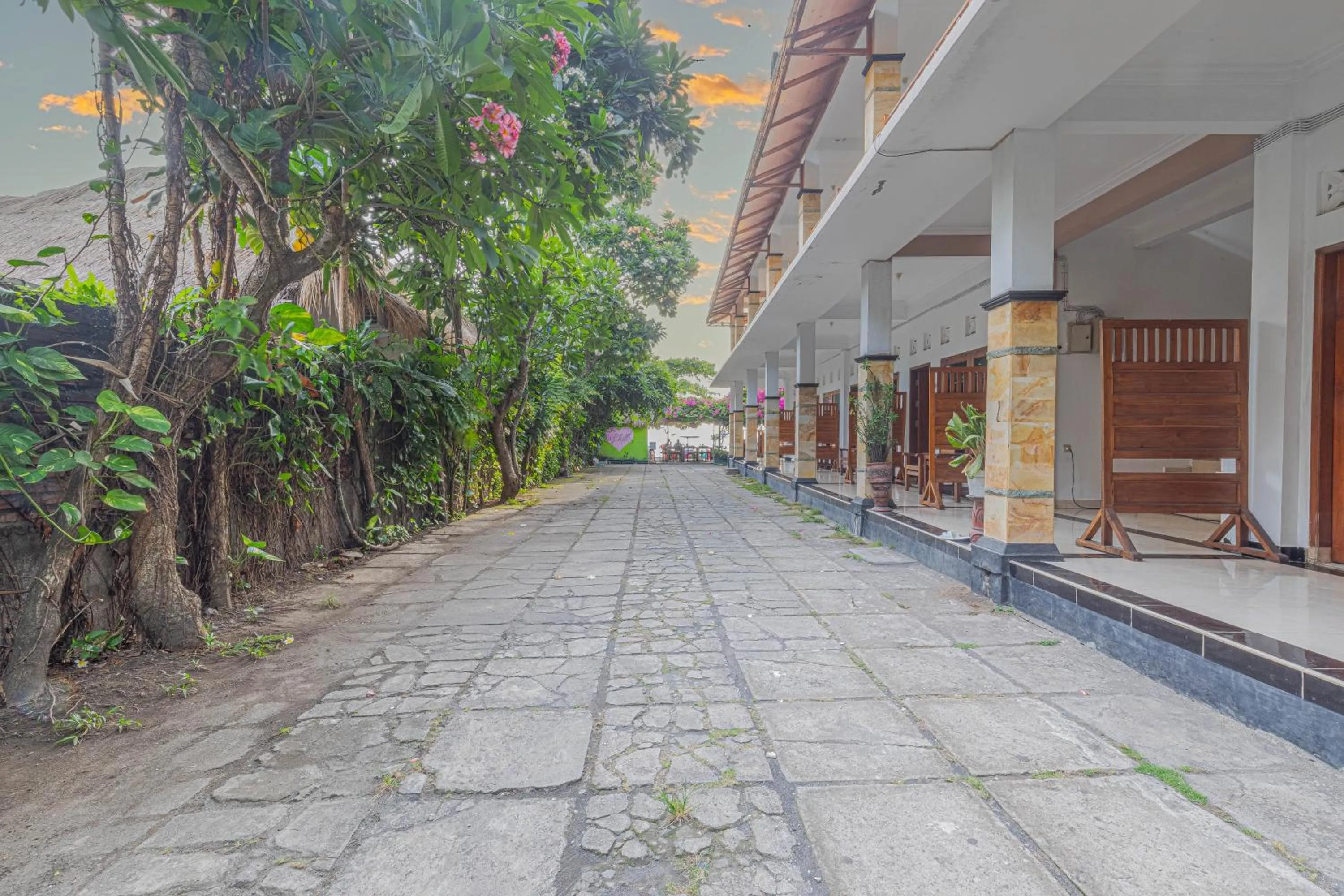 Property building in Transit Inn Senggigi