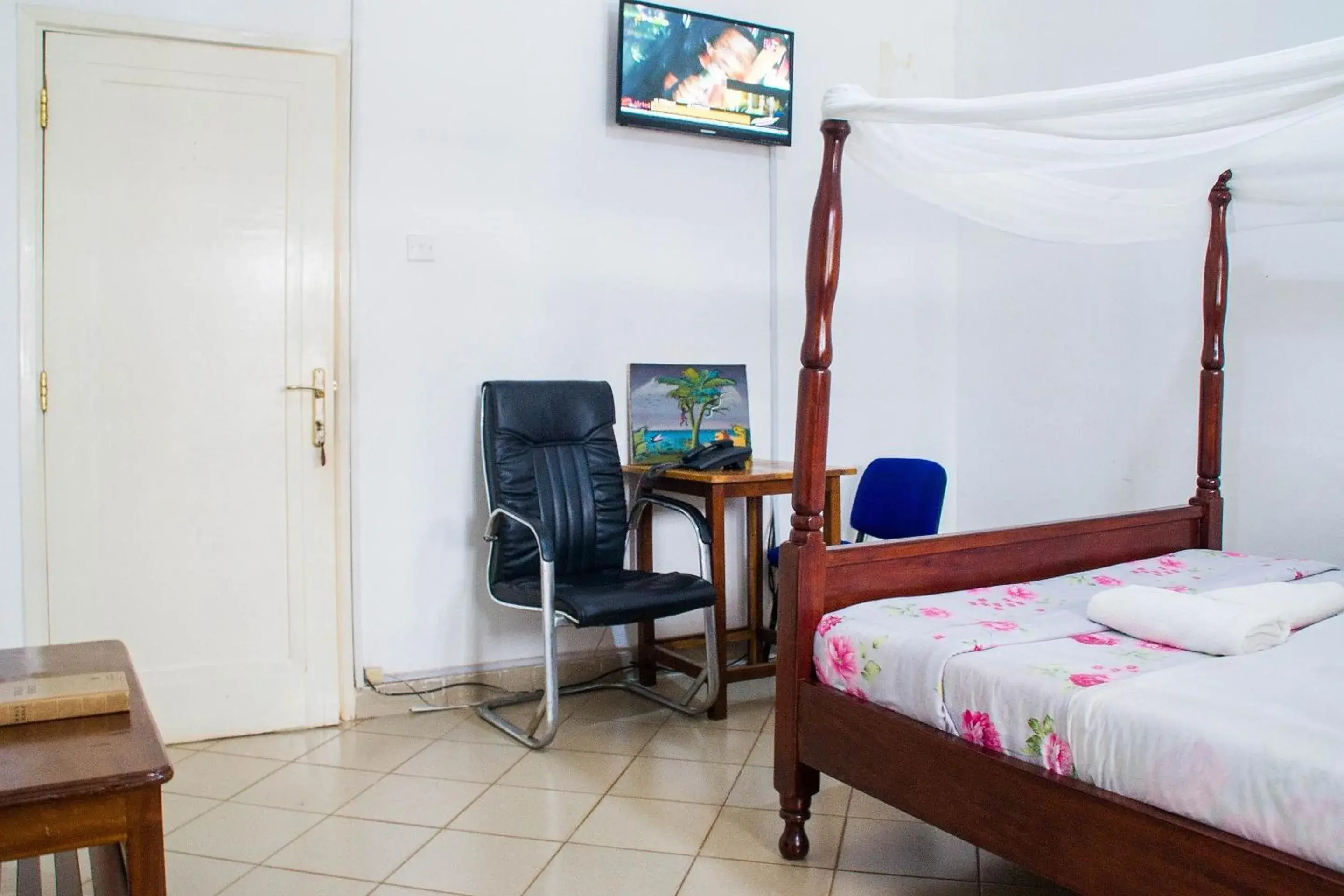 Standard Double Room in Bilkon Hotel Jinja Standard Double Room in Bilkon Hotel Jinja