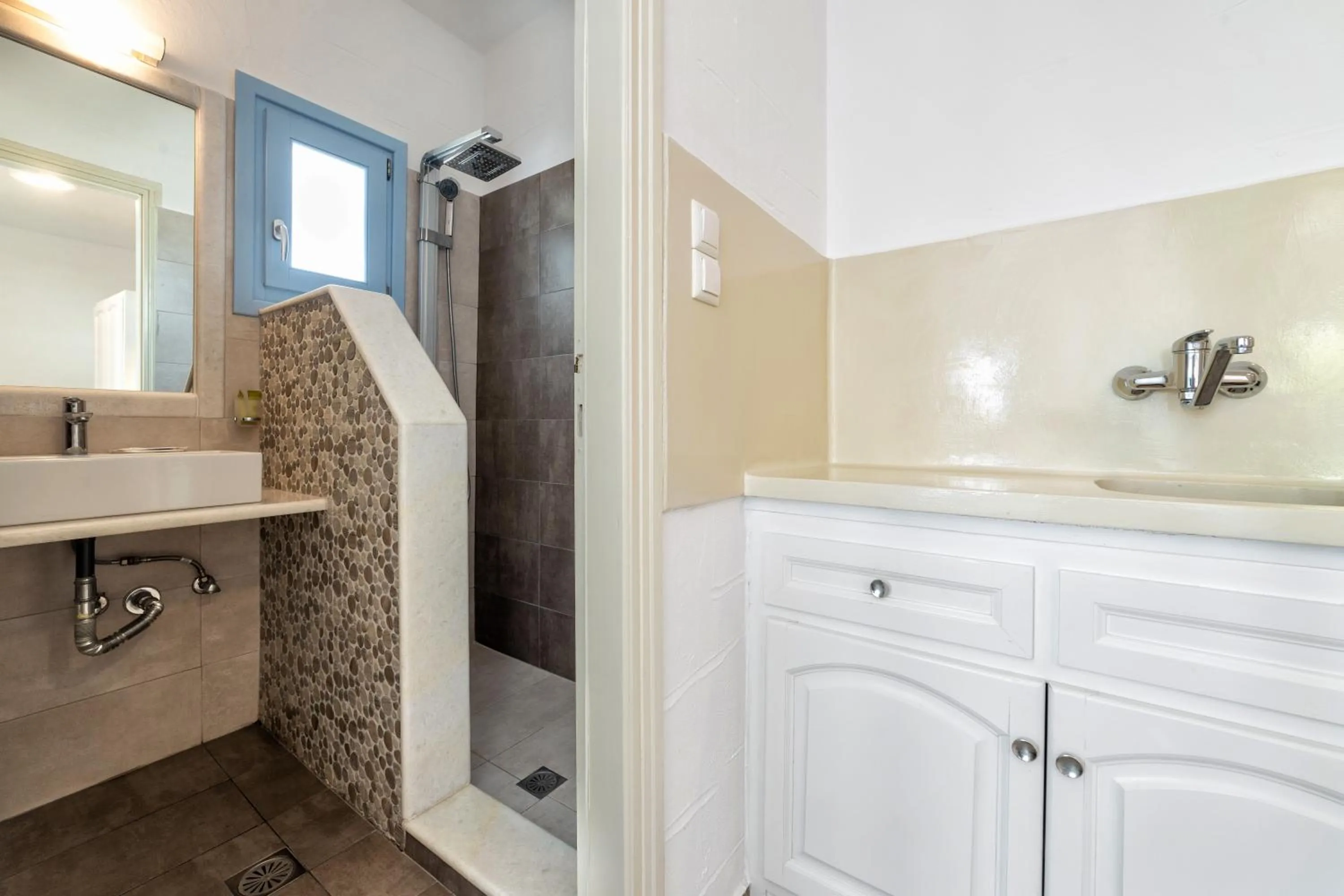 Bathroom in Stratos Apartments & Studios