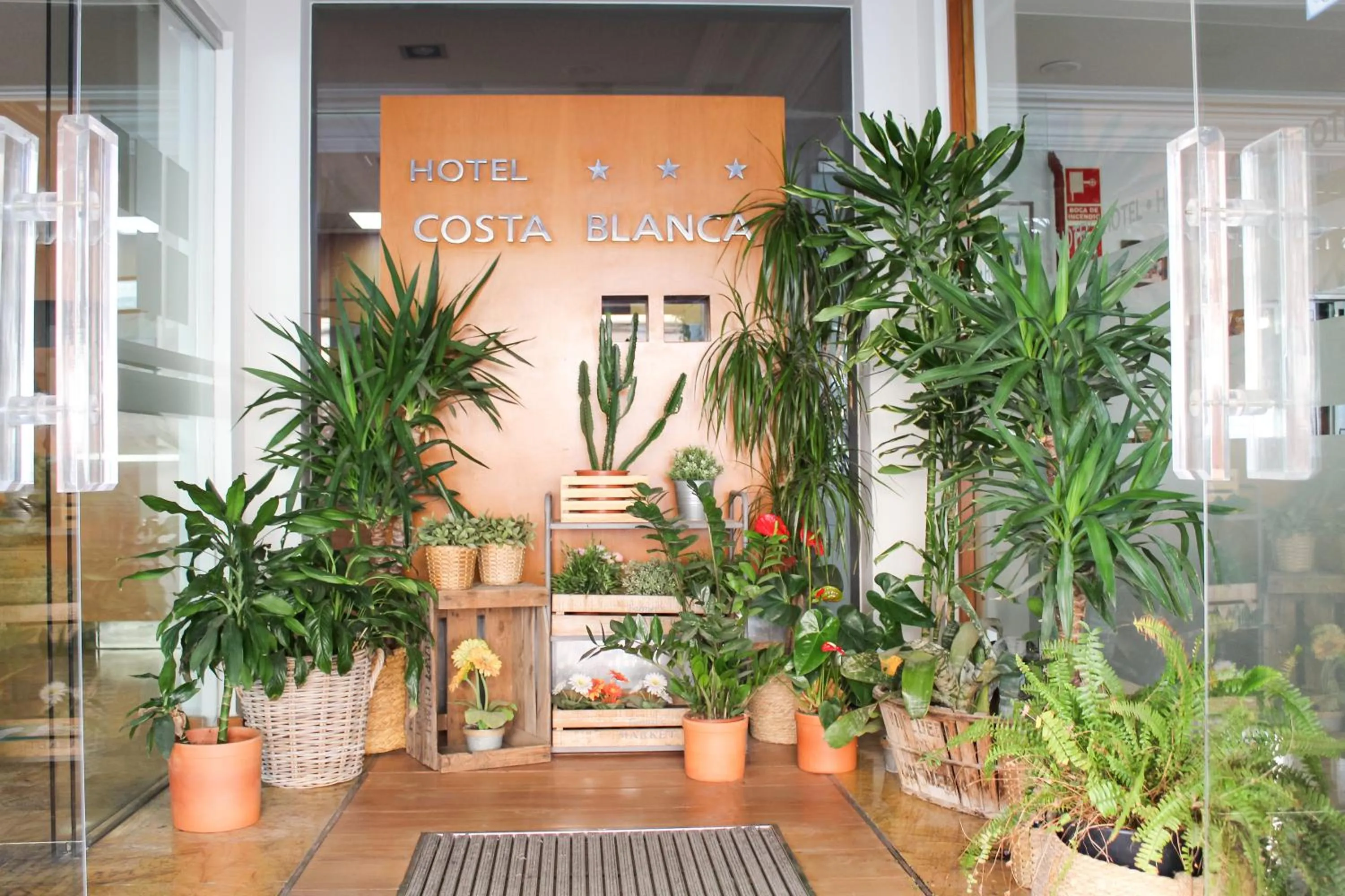 Lobby or reception in Hotel MR Costa Blanca