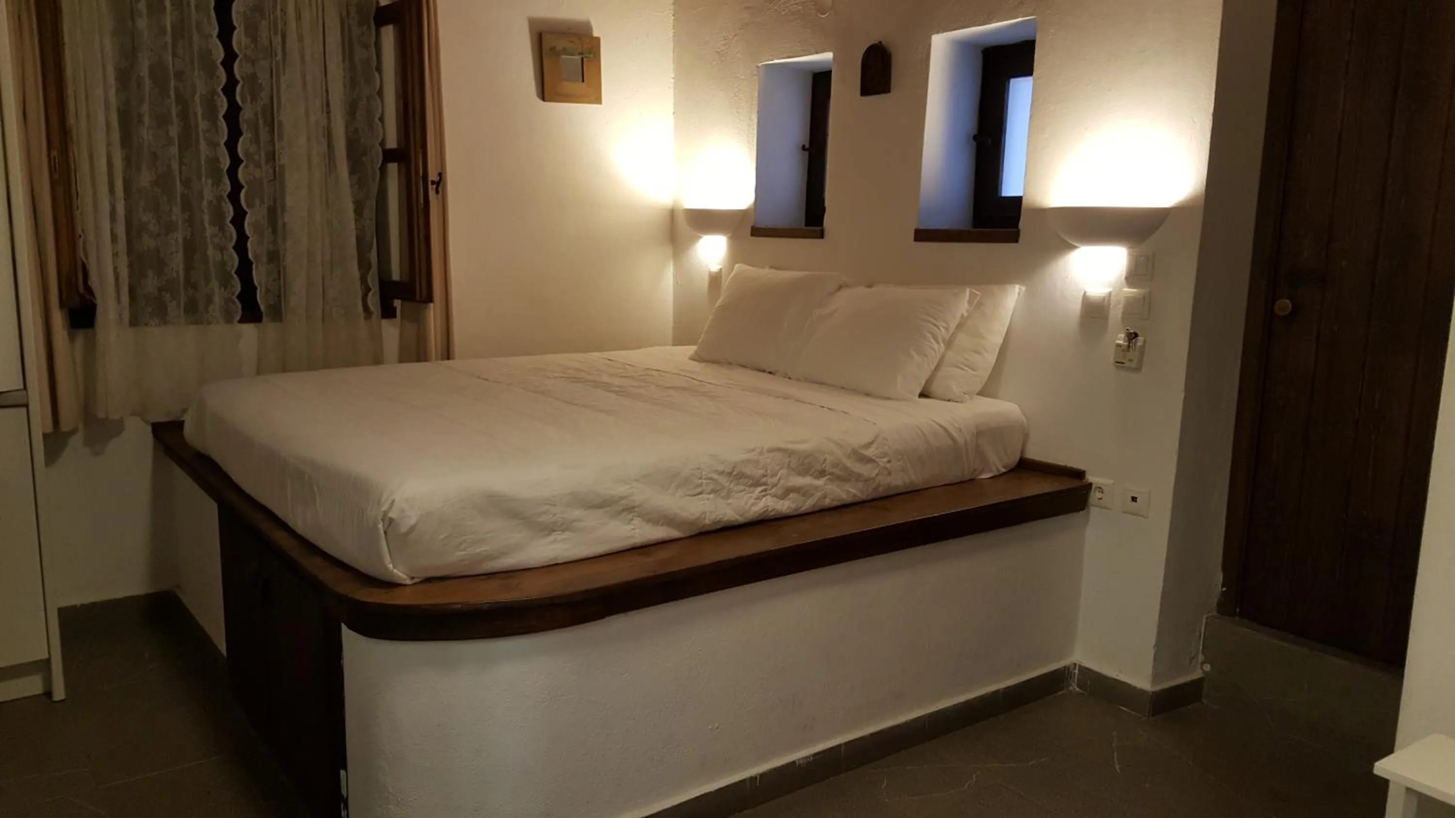 Bed in Domus Studios