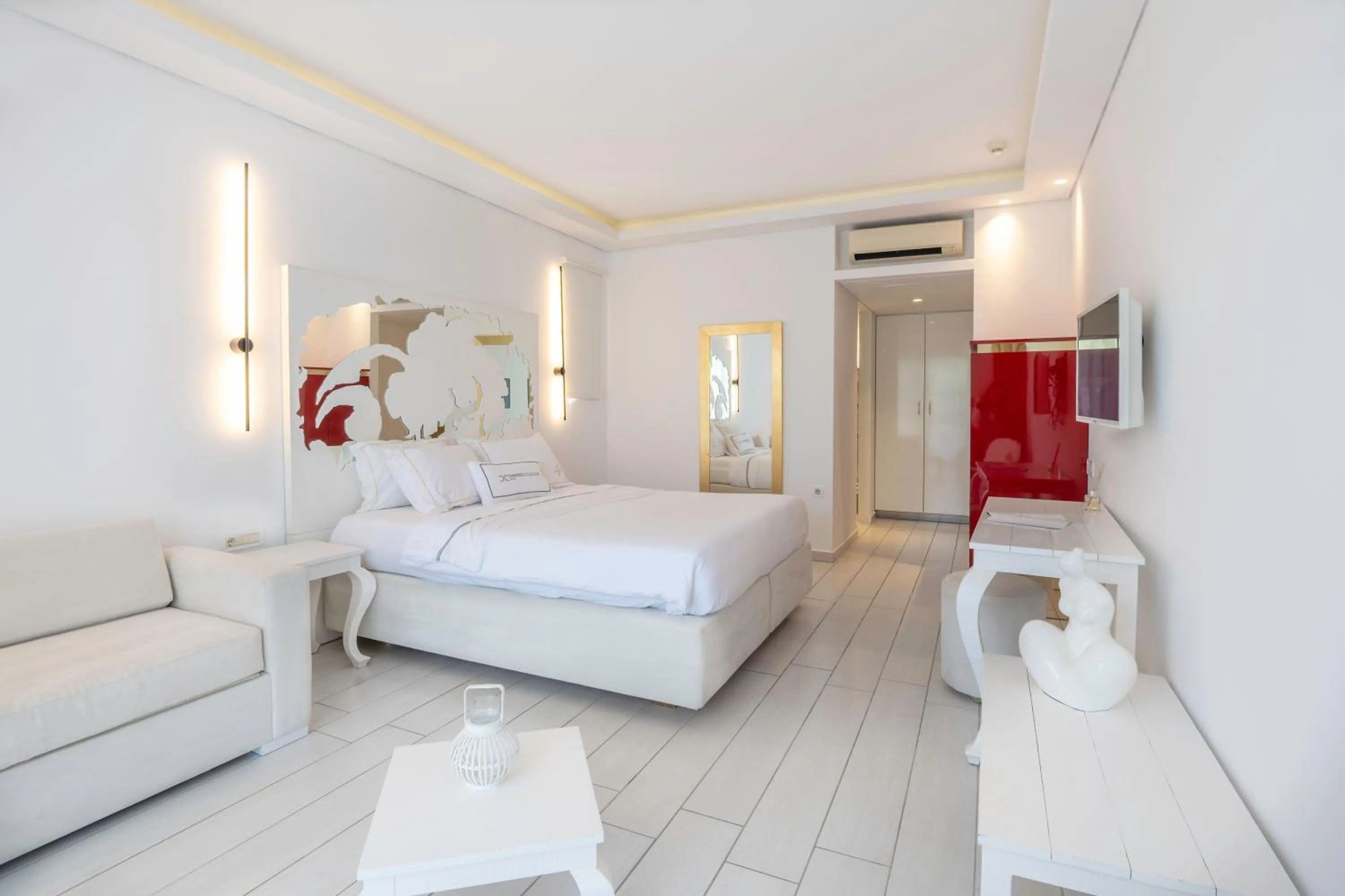 Bedroom, Bed in Diamond Deluxe Hotel - Adults Only