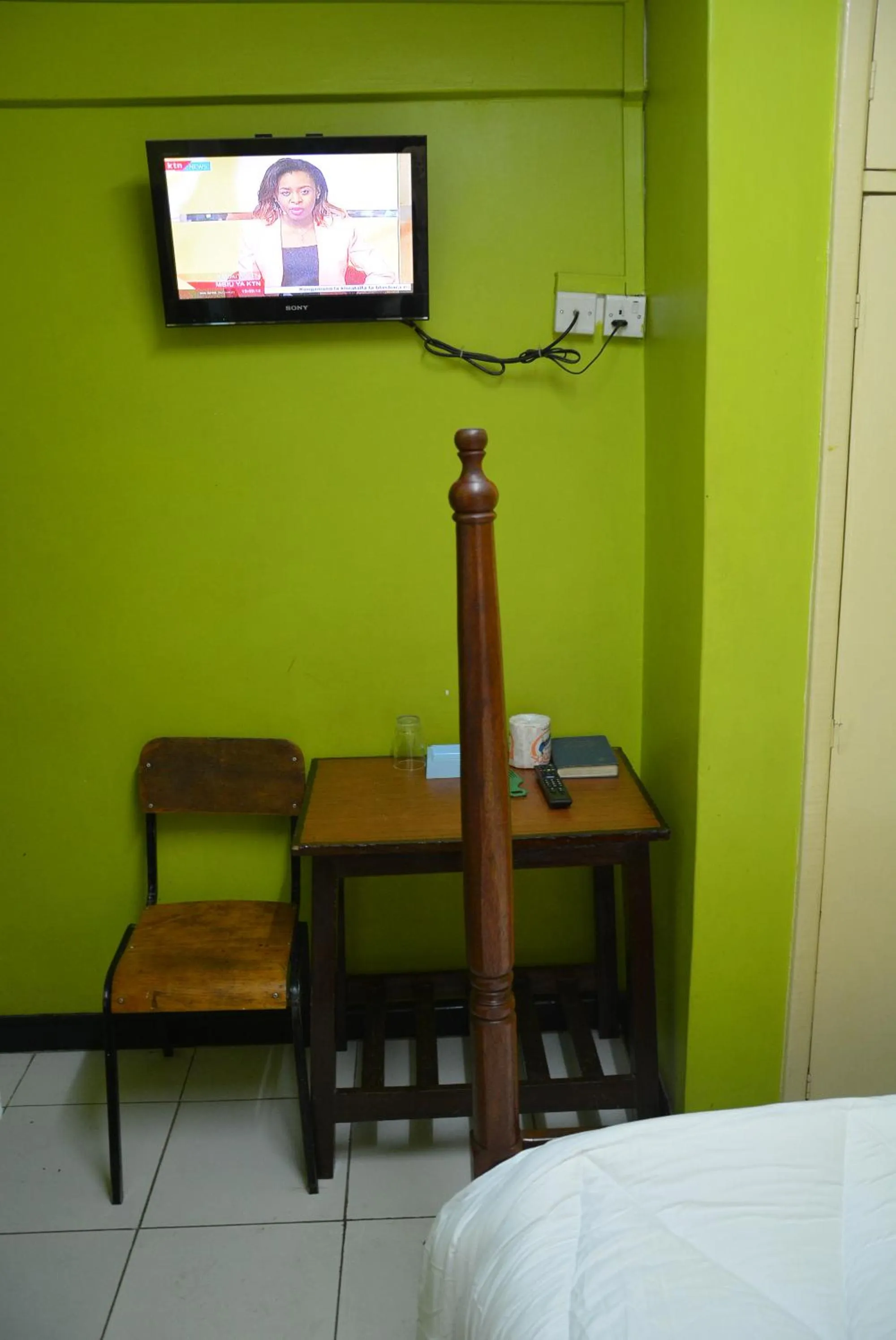 Decorative detail, Bed in New Swanga