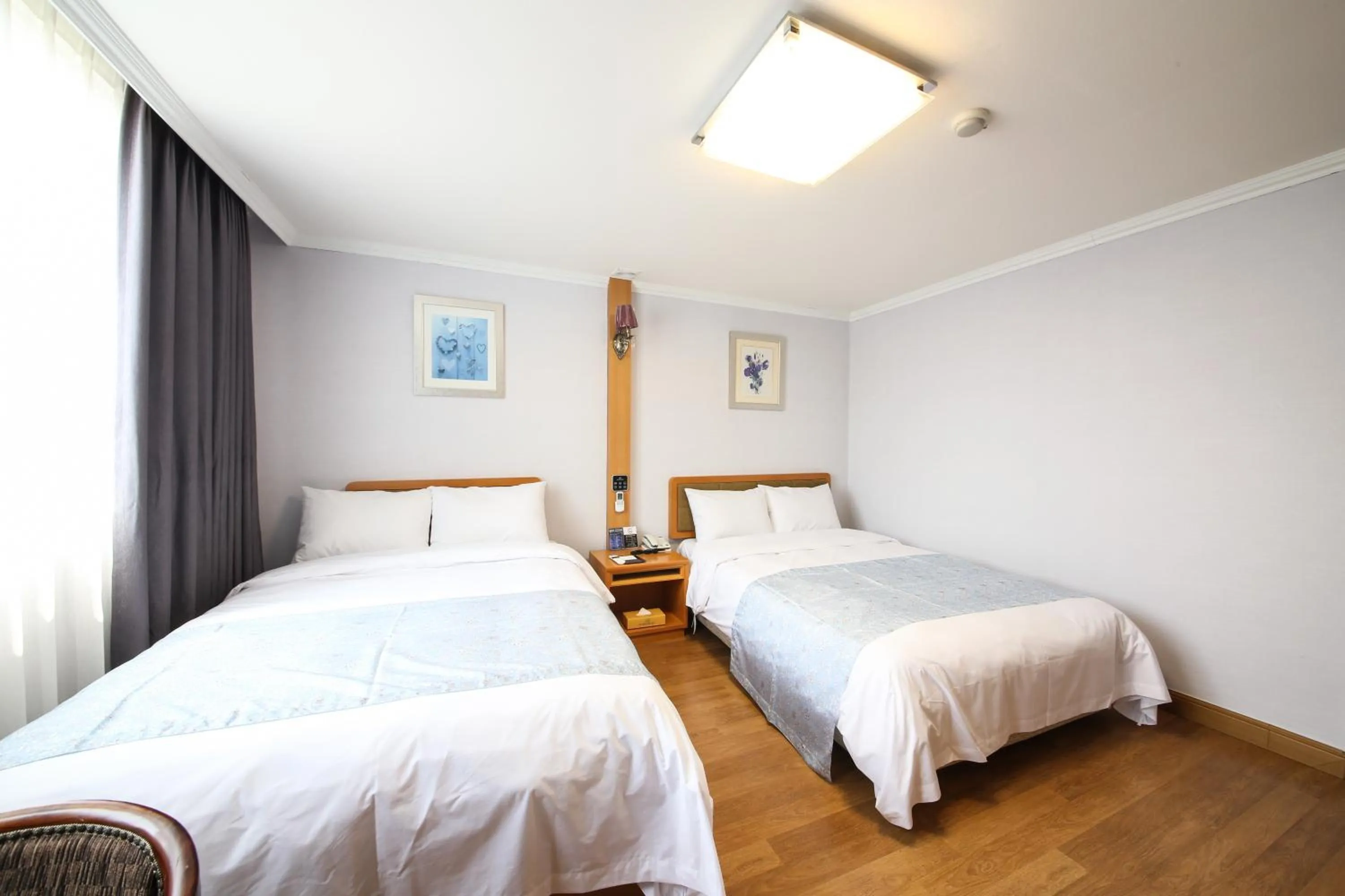 Utopia Tourist Hotel