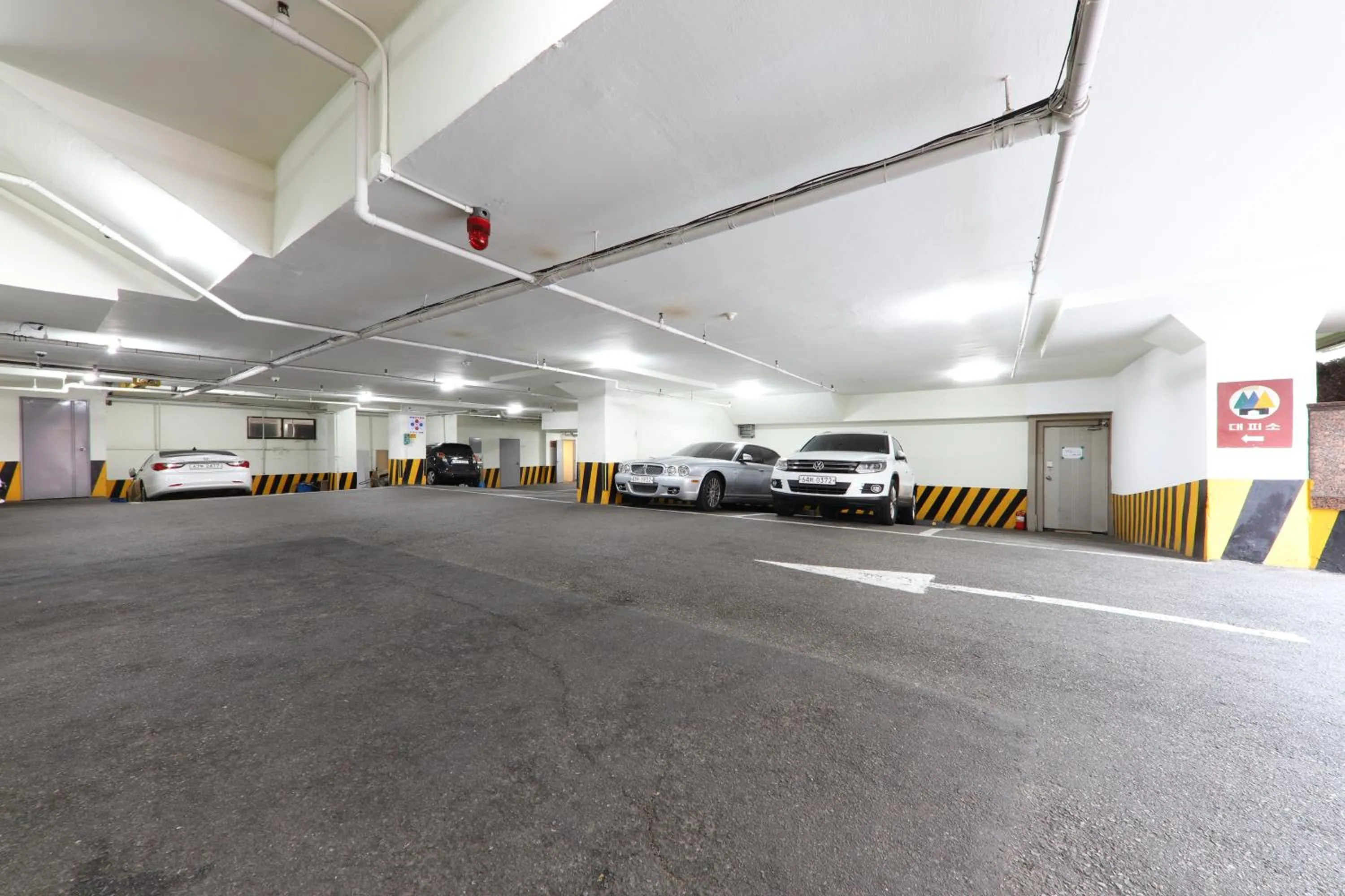 Utopia Tourist Hotel