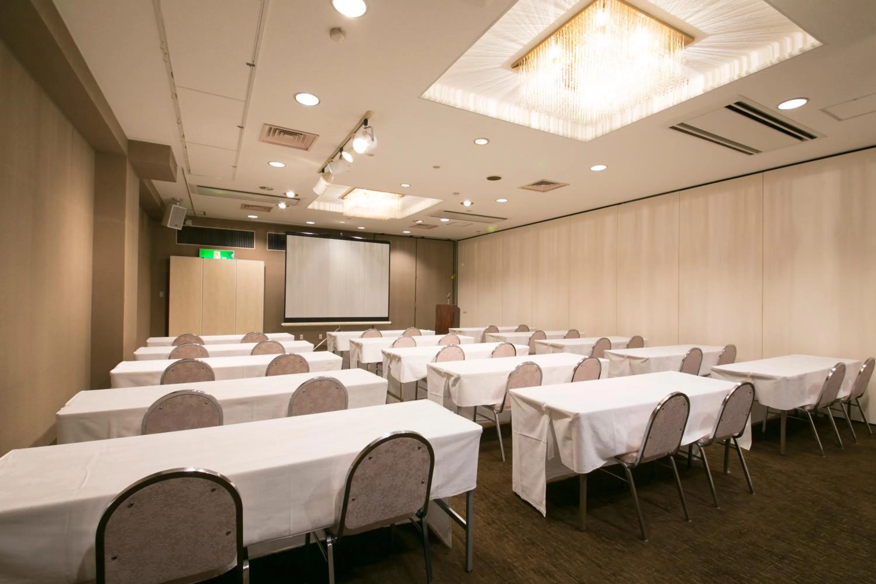 Banquet/Function facilities in Ise City Hotel