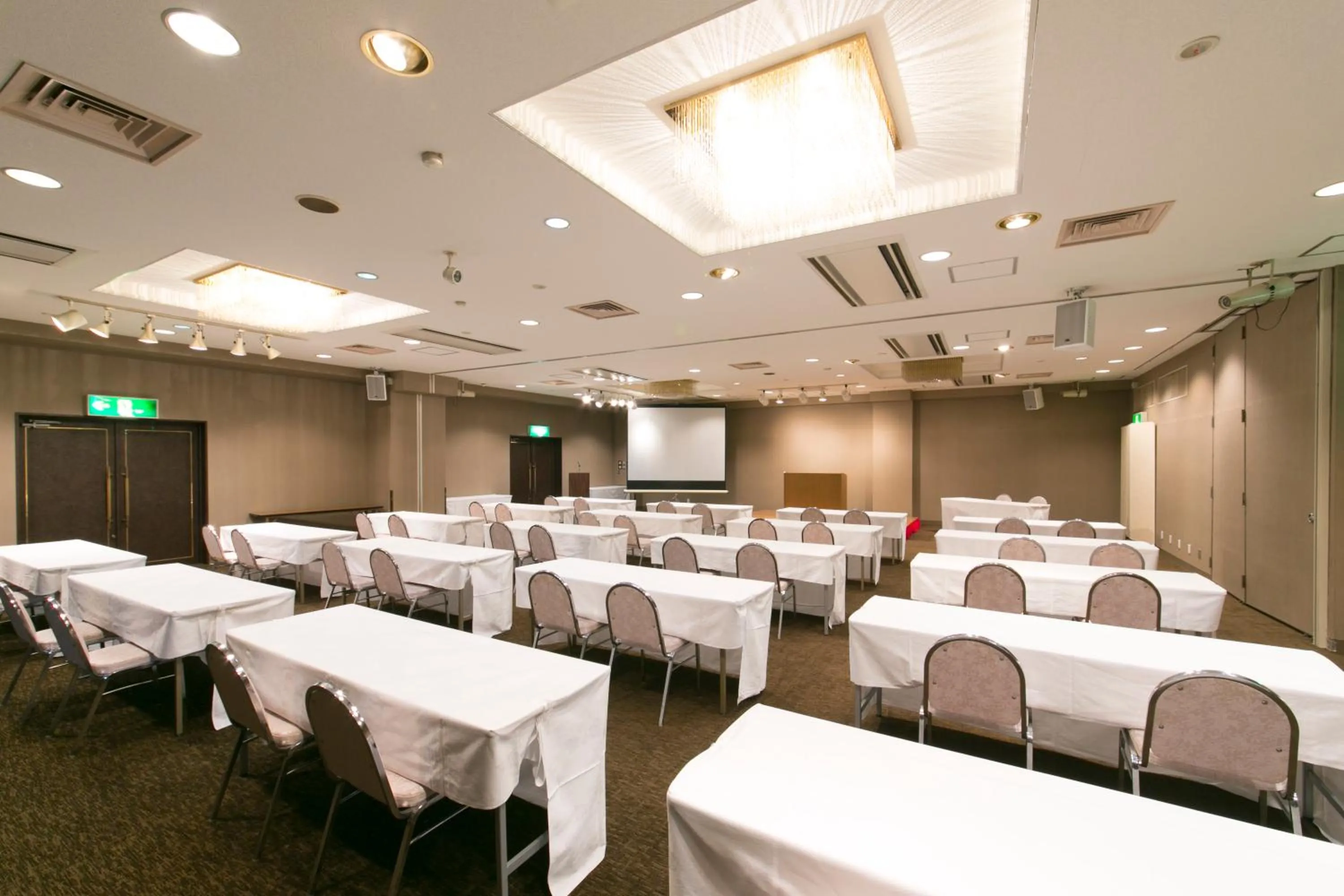 Banquet/Function facilities in Ise City Hotel