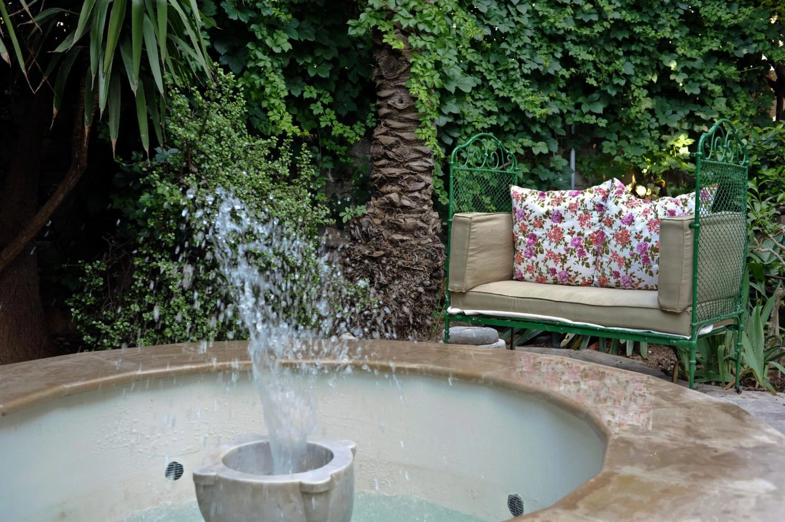 Decorative detail in Doma Hotel