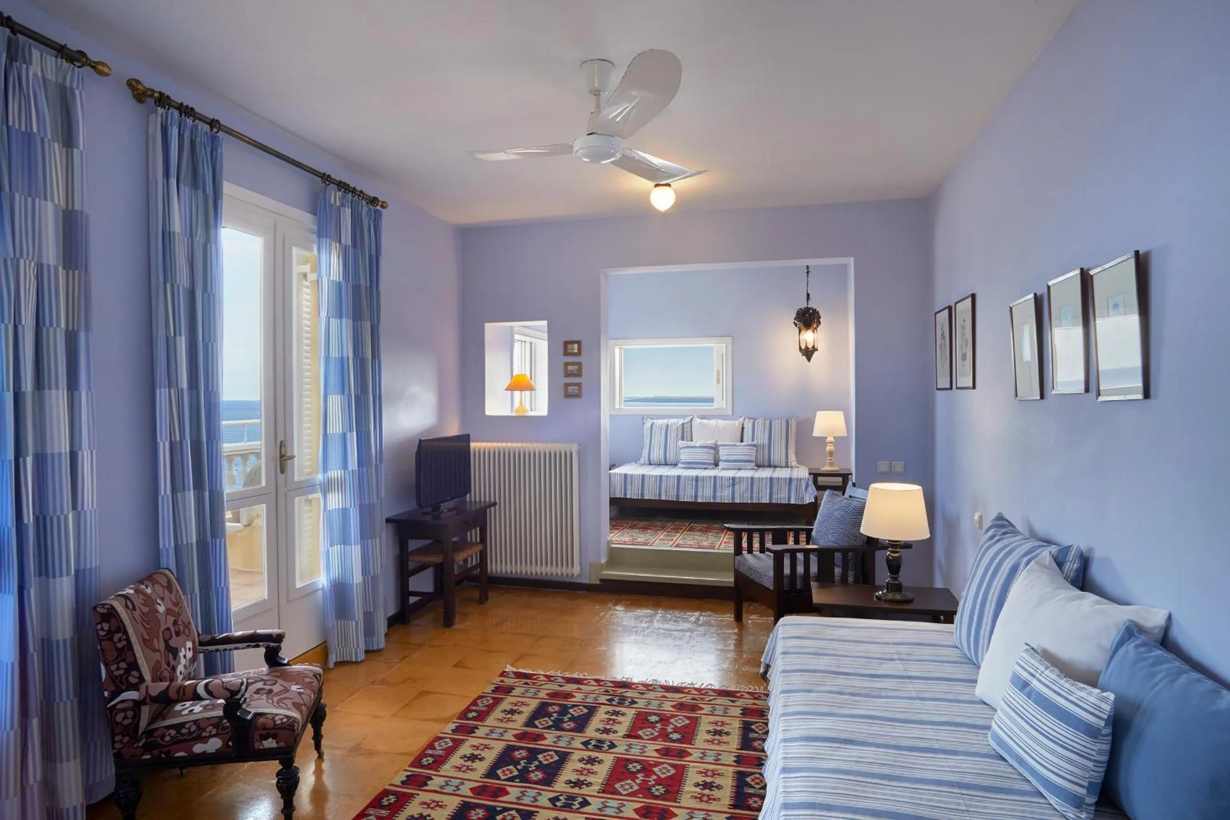 Photo of the whole room in Doma Hotel