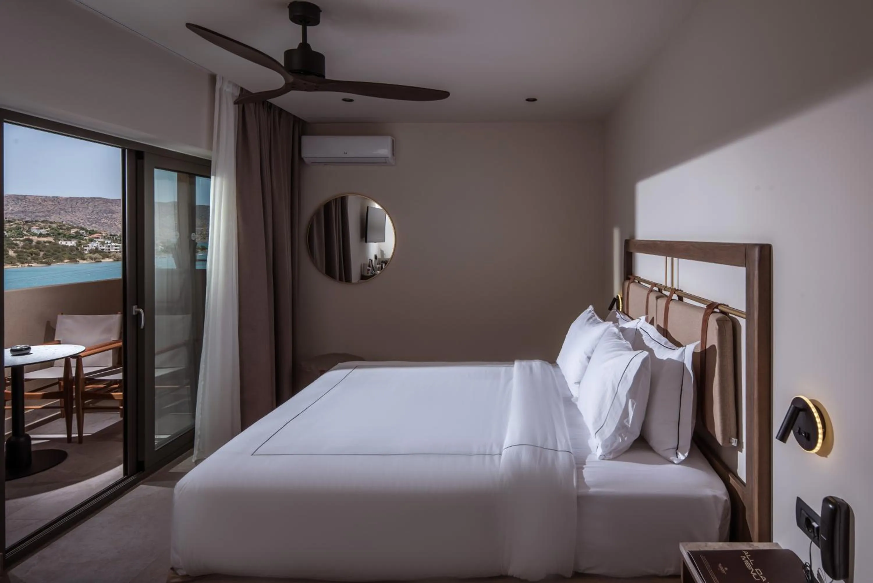 Bedroom, Bed in Enorme Infinity Elounda - Adults Only