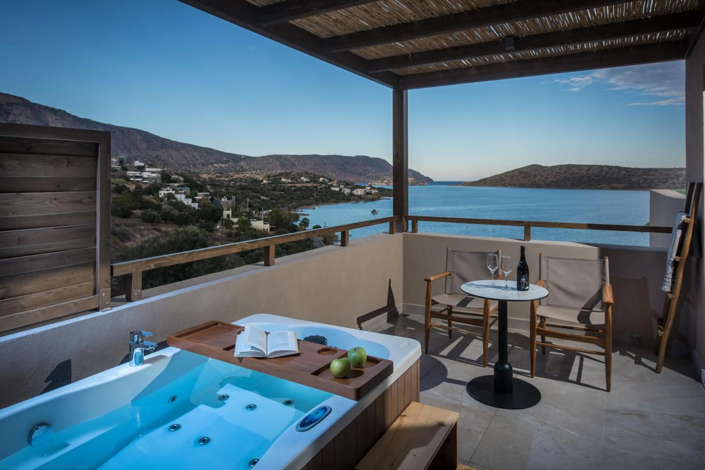 Hot Tub in Enorme Infinity Elounda - Adults Only