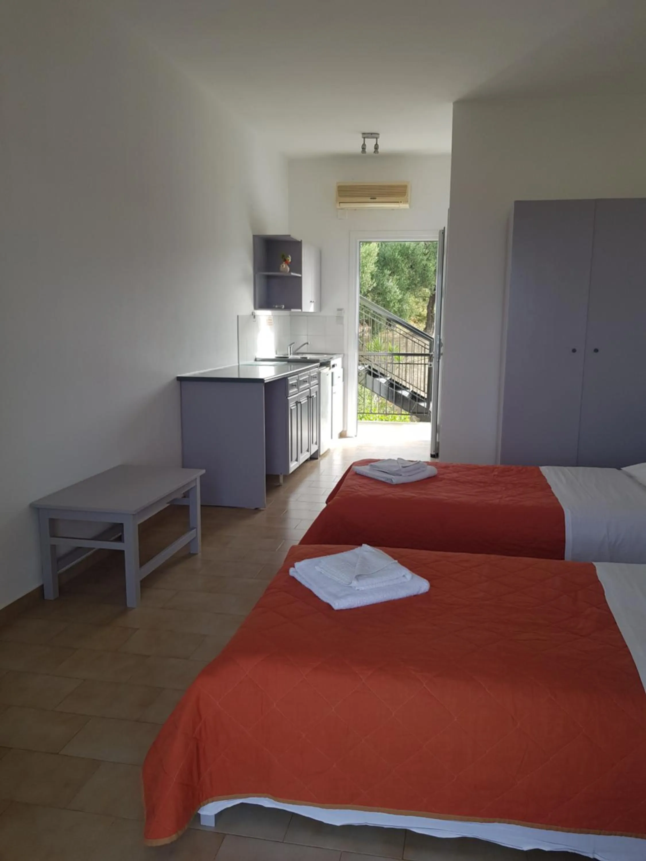 Seaview Apartments Tsilivi