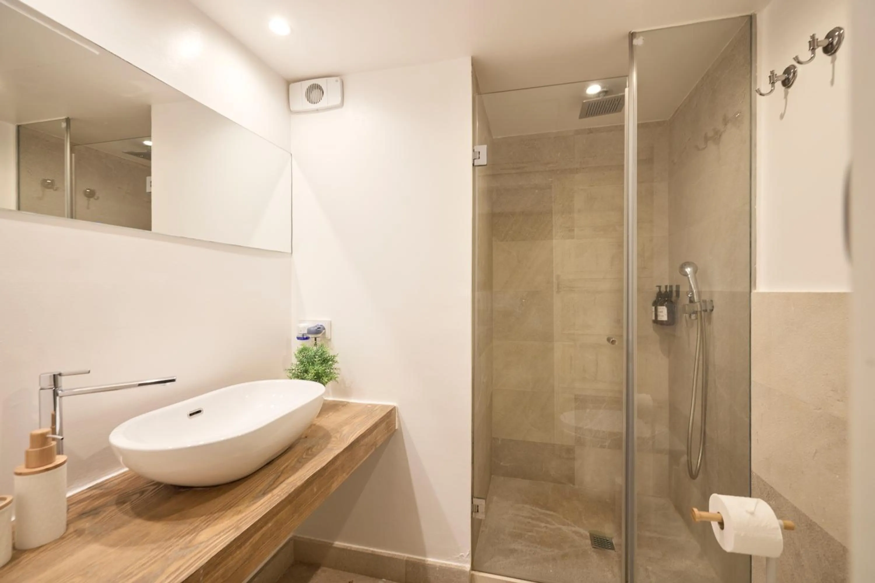 Bathroom in Can Savella - Turismo de Interior