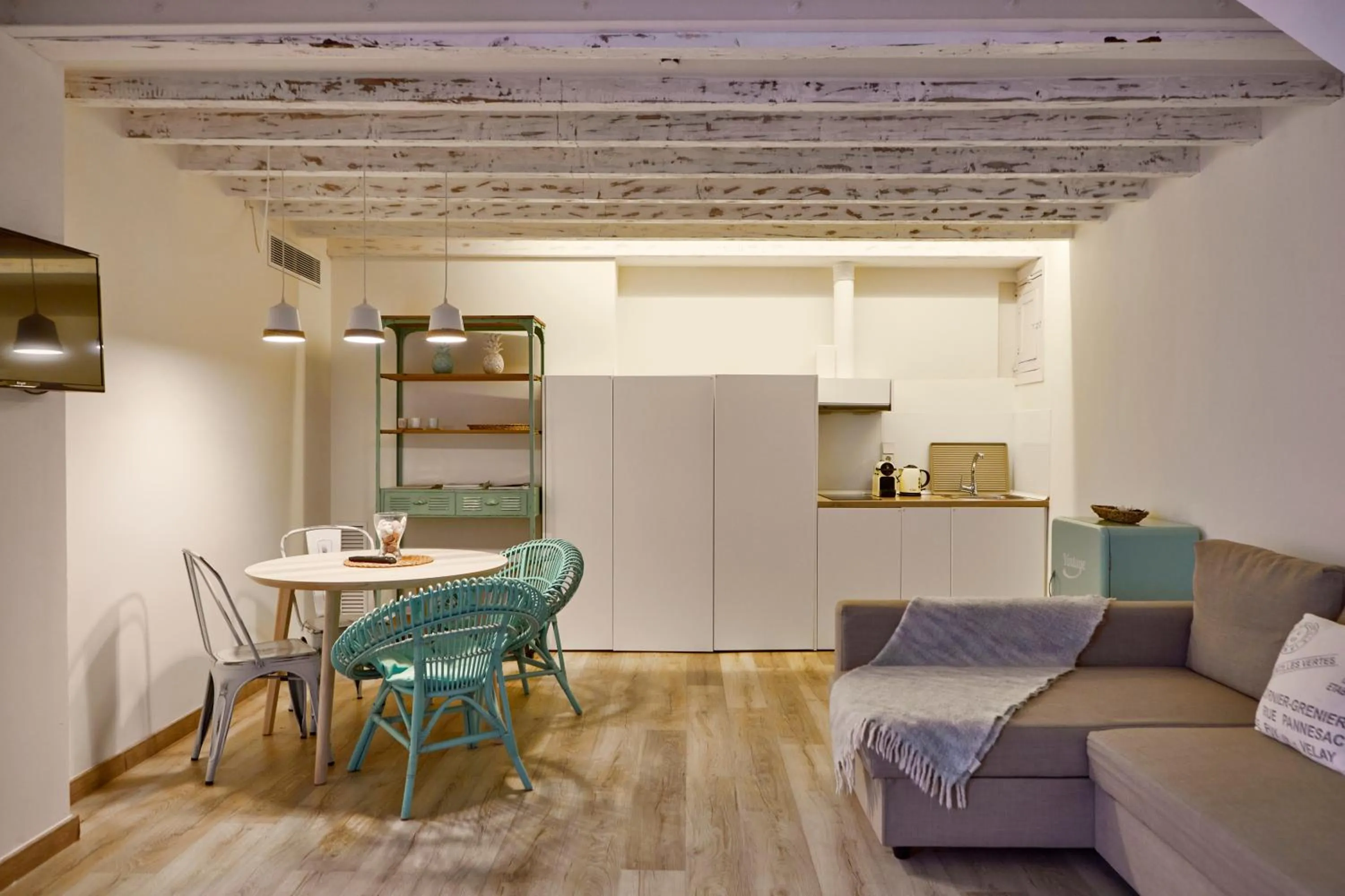 Kitchen or kitchenette in Can Savella - Turismo de Interior