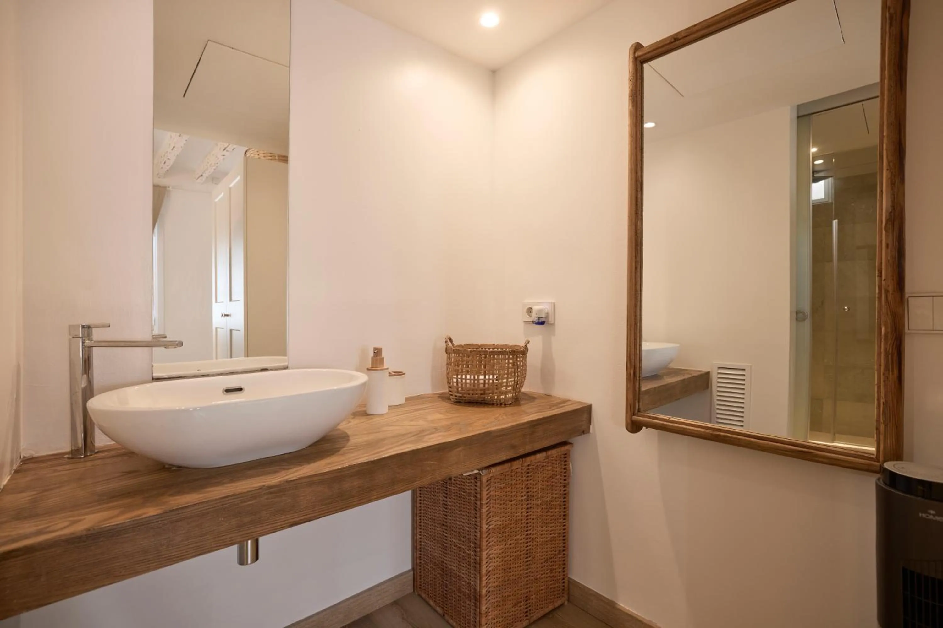 Bathroom in Can Savella - Turismo de Interior