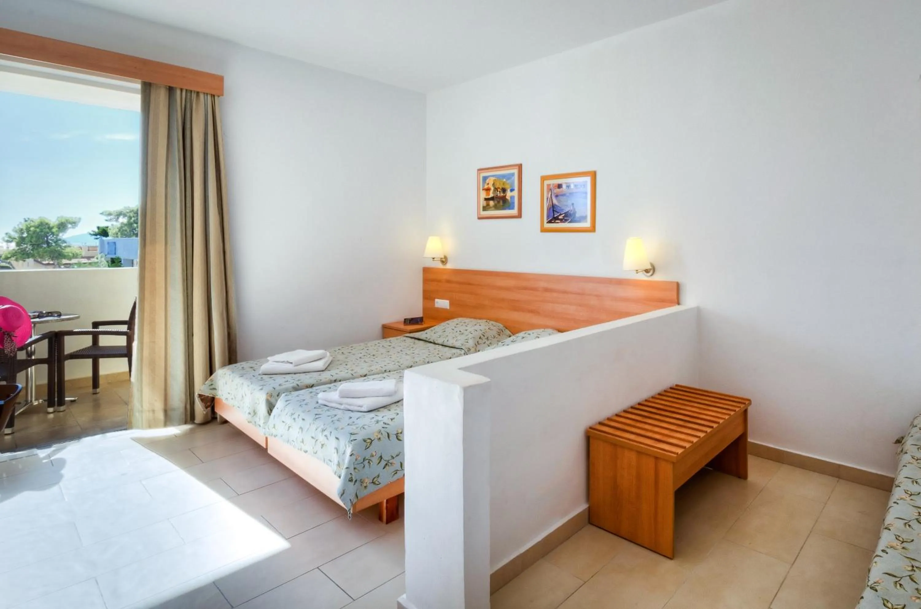 Bedroom, Bed in Matina Pefkos Aparthotel