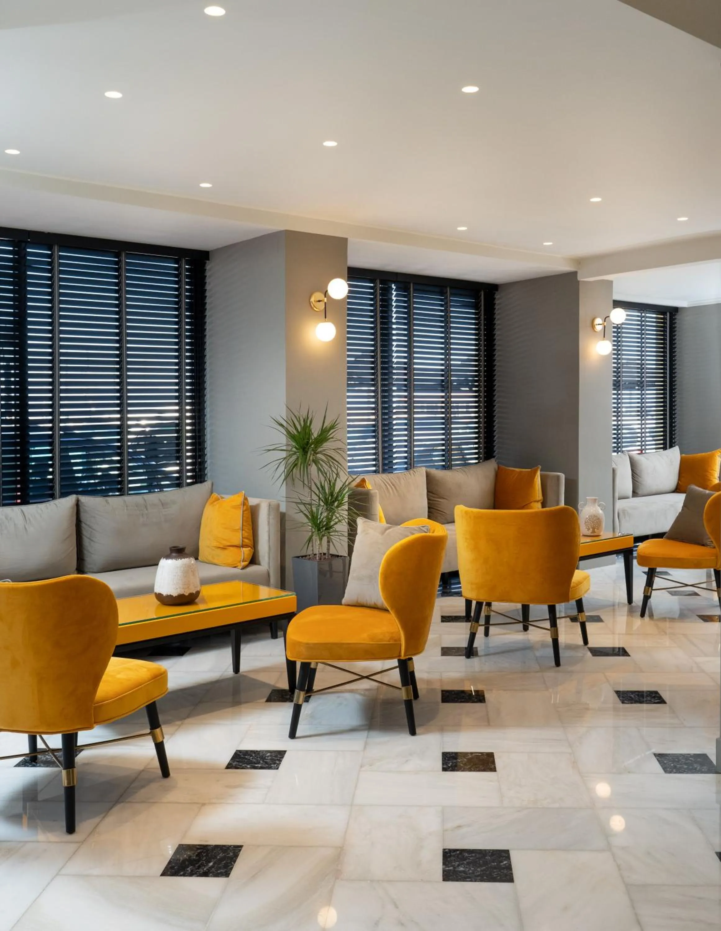 Living room in Pantheon City Hotel