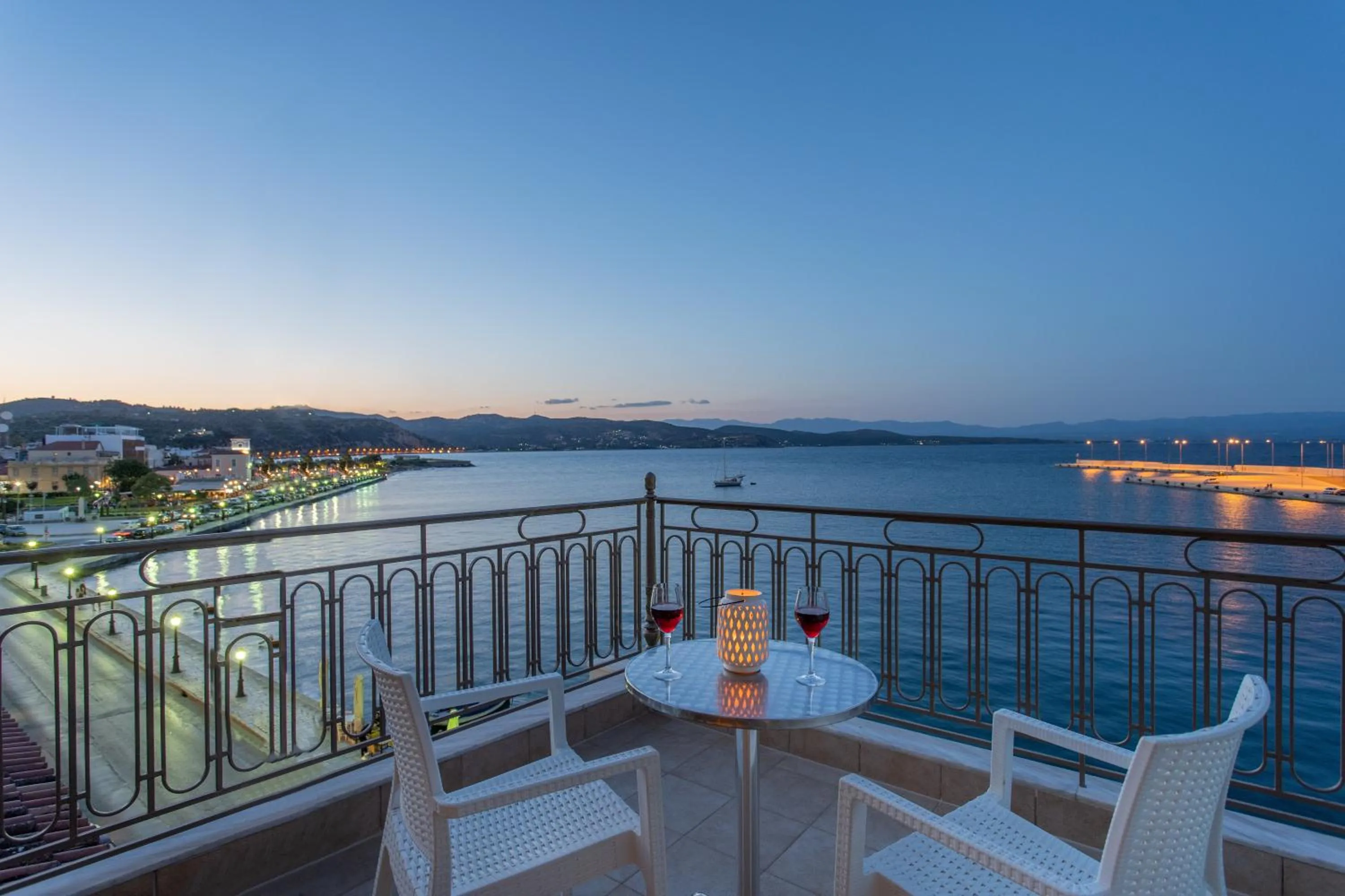 Balcony/Terrace in Pantheon City Hotel