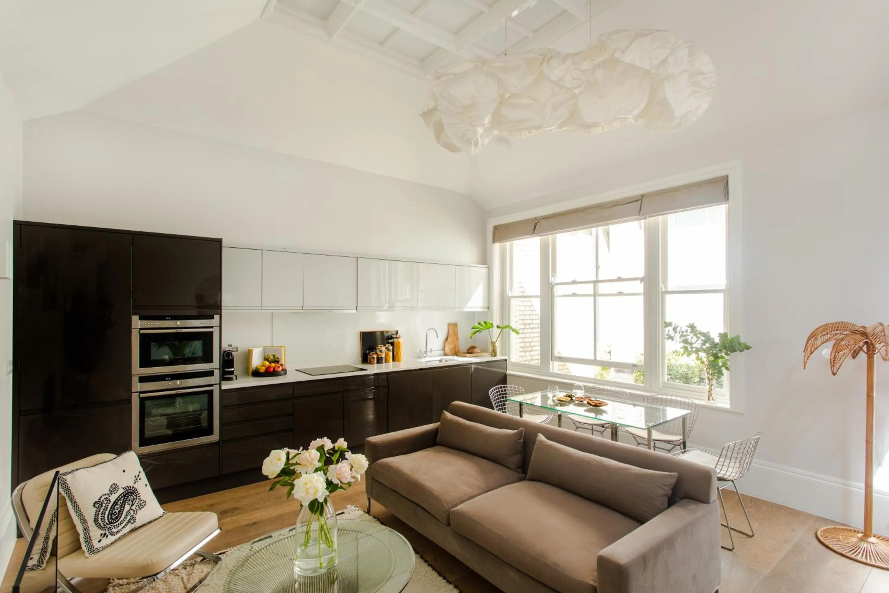 Living room in 56 Welbeck Street