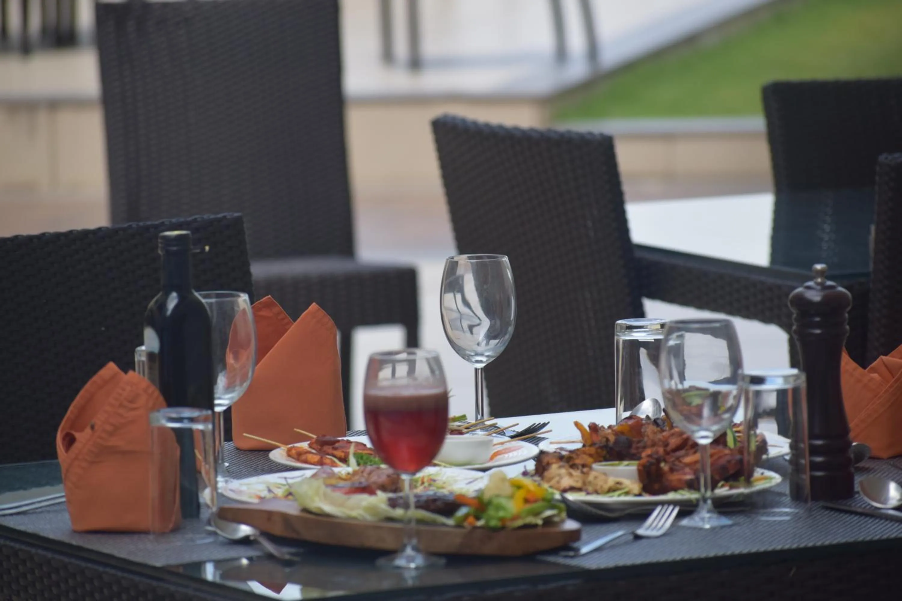 Alcoholic drinks in Starlit Suites Kochi