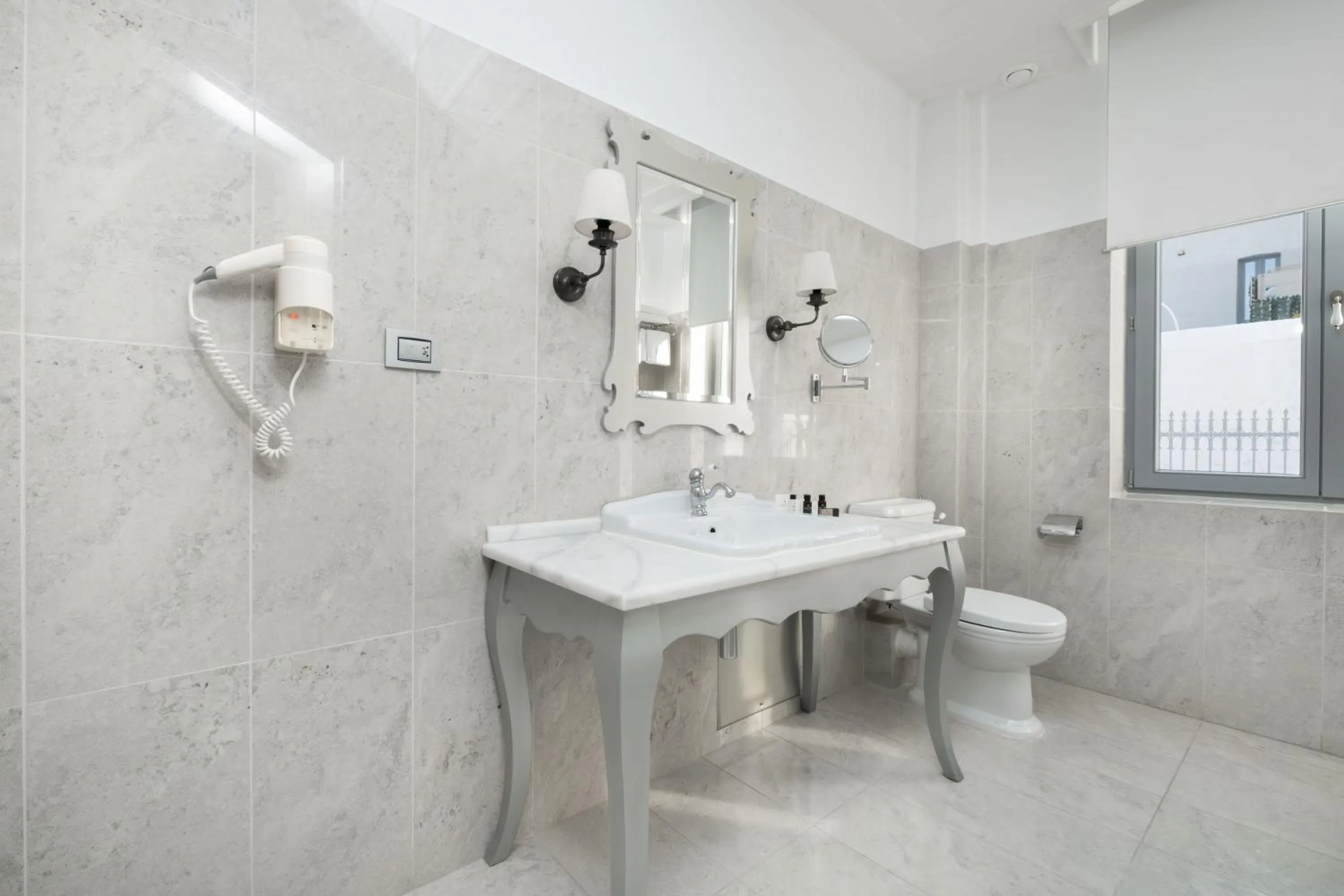 Bathroom in Micra Anglia Boutique Hotel & Spa