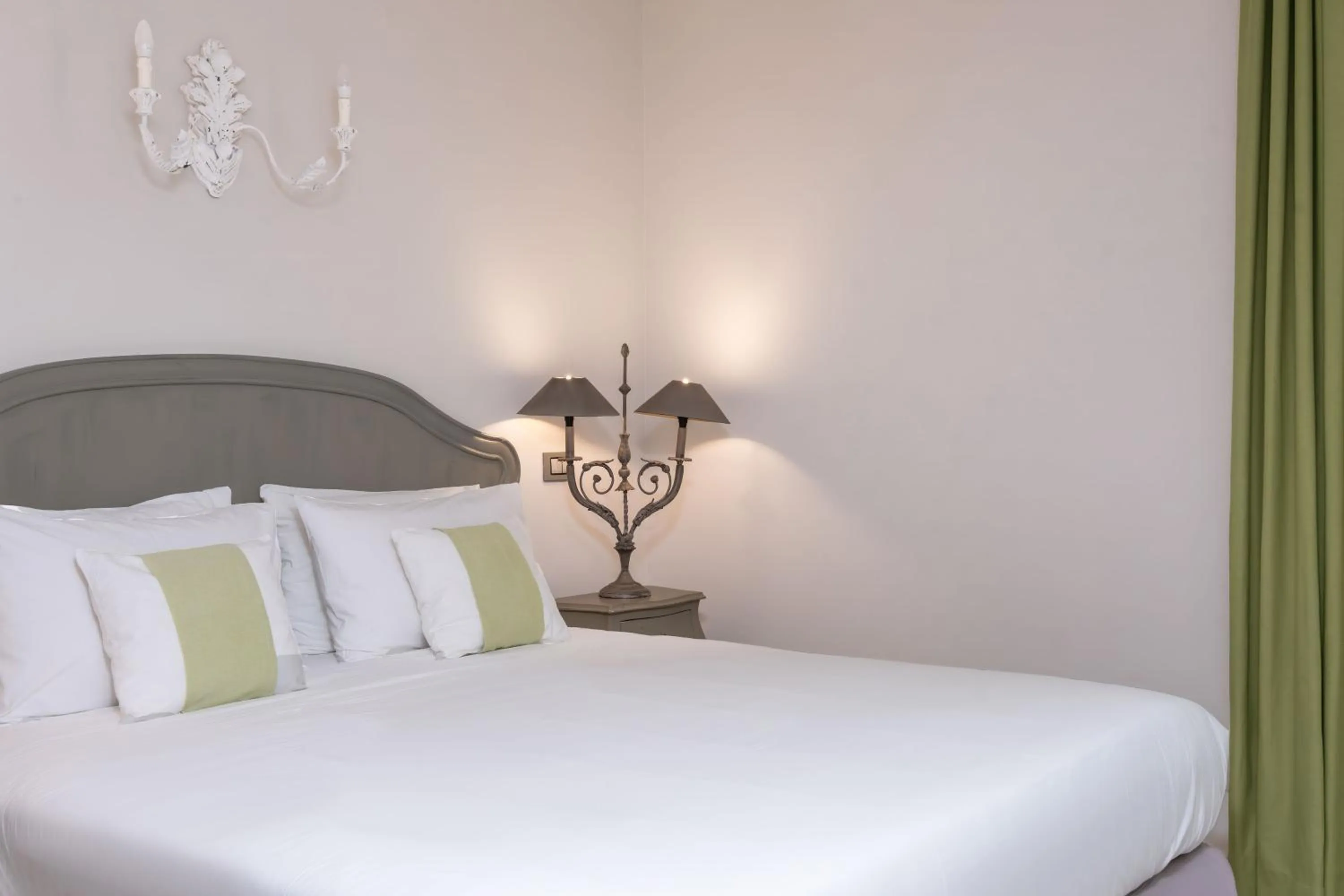 Bed in Micra Anglia Boutique Hotel & Spa
