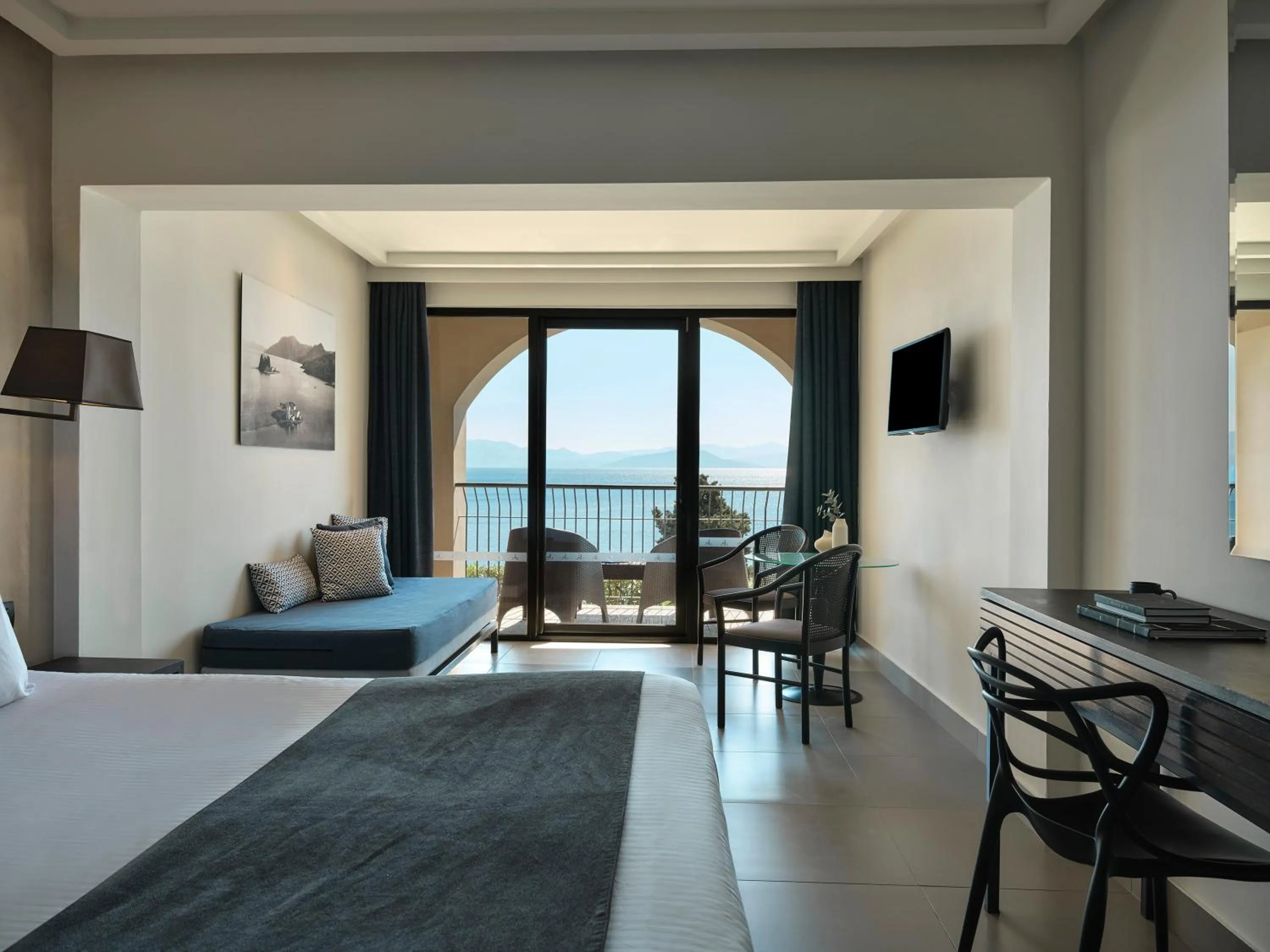 Photo of the whole room, Bed in Aeolos Beach Resort