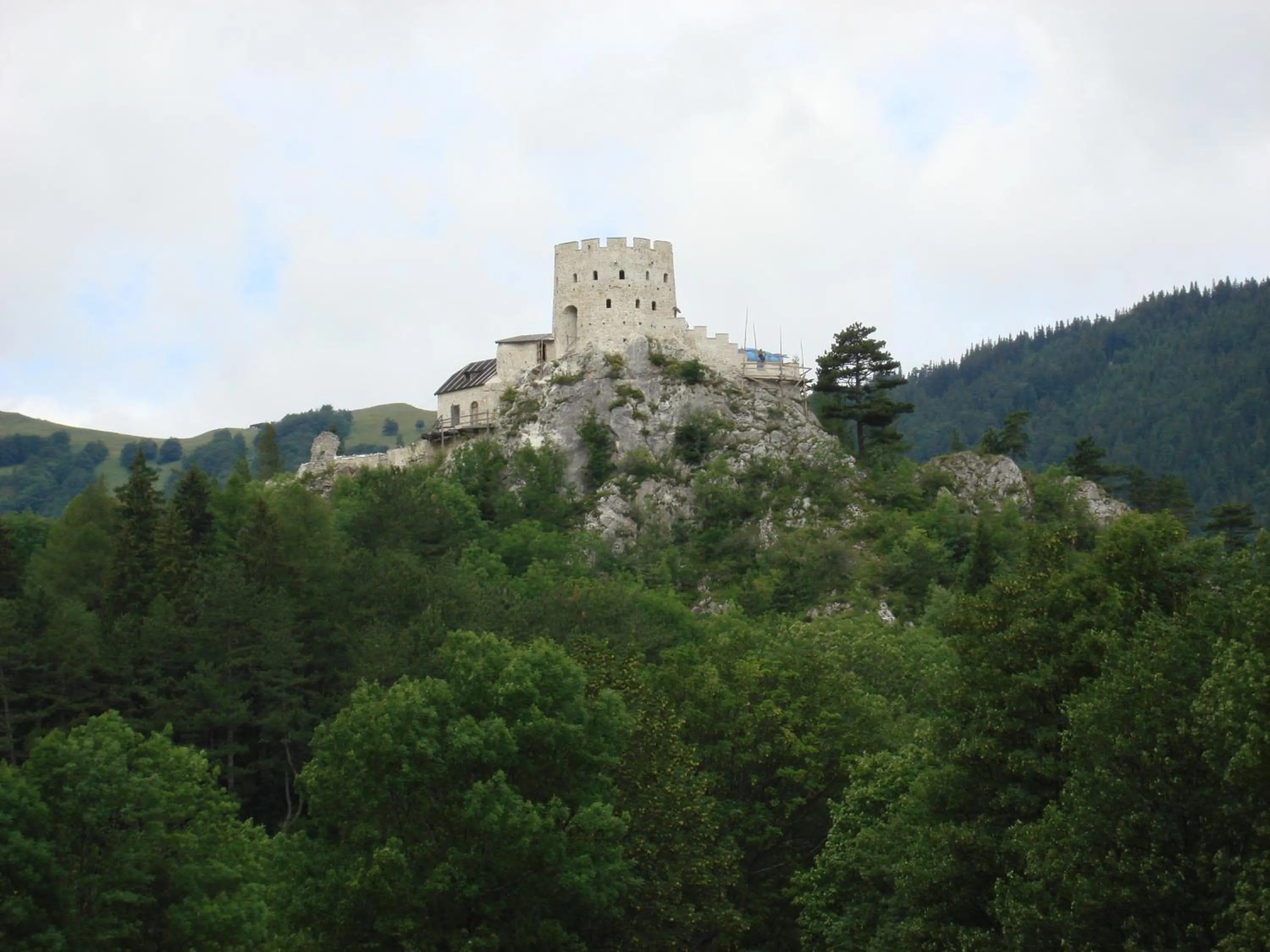 Hiking in Hotel Paradiesquelle