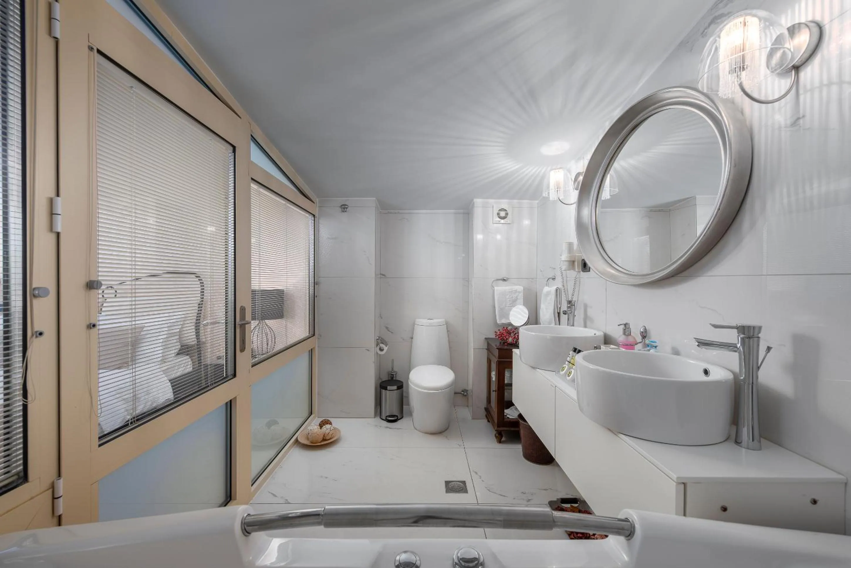 Bathroom in Habitat Hotel