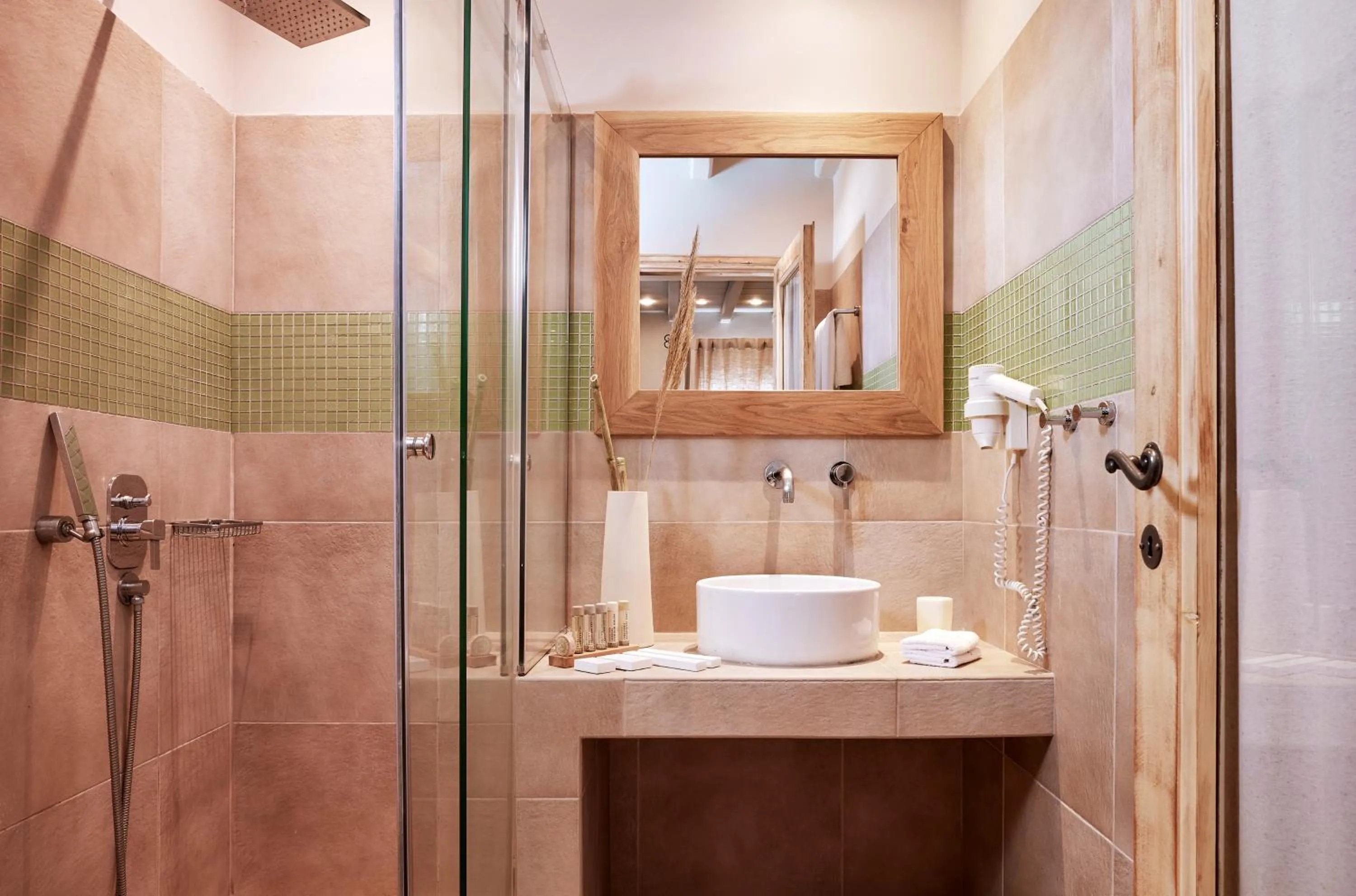 Bathroom in Vencia Boutique Hotel