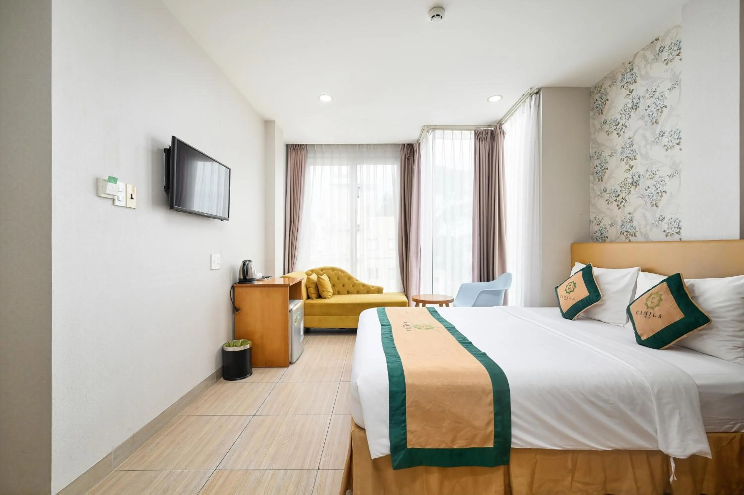 Photo of the whole room, Bed in Camila Airport Hotel