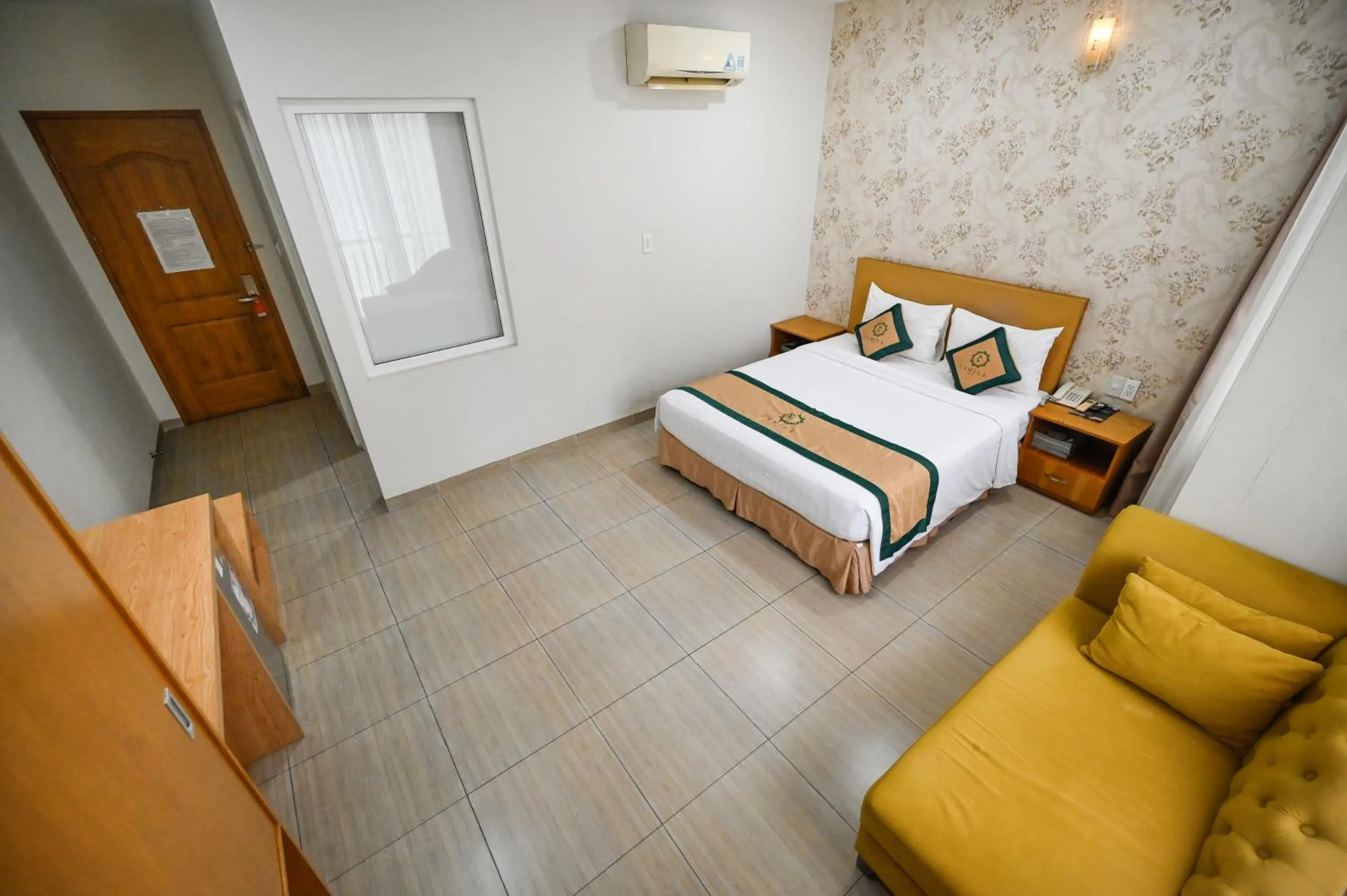 Photo of the whole room, Bed in Camila Airport Hotel