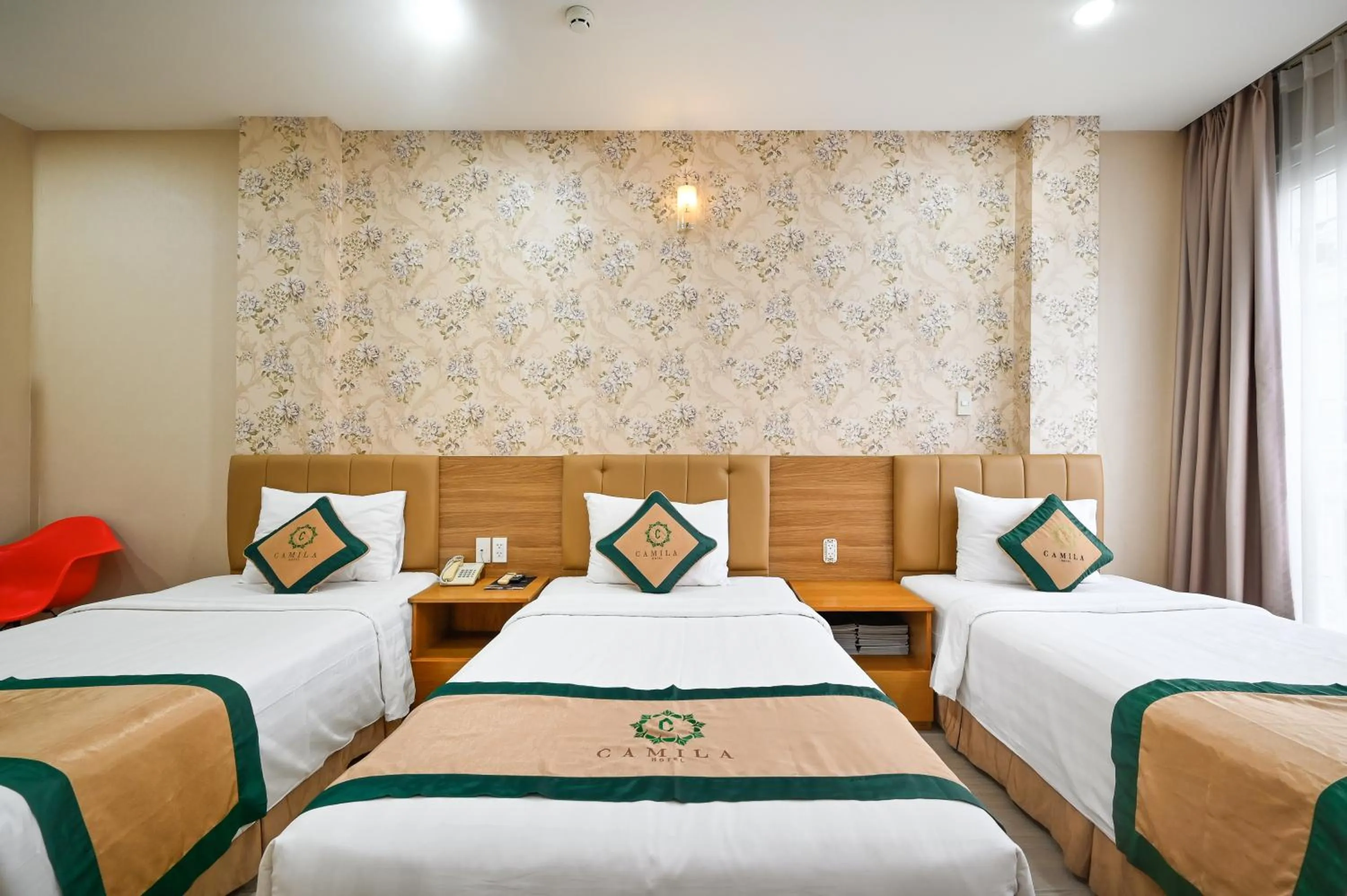 Bed in Camila Airport Hotel