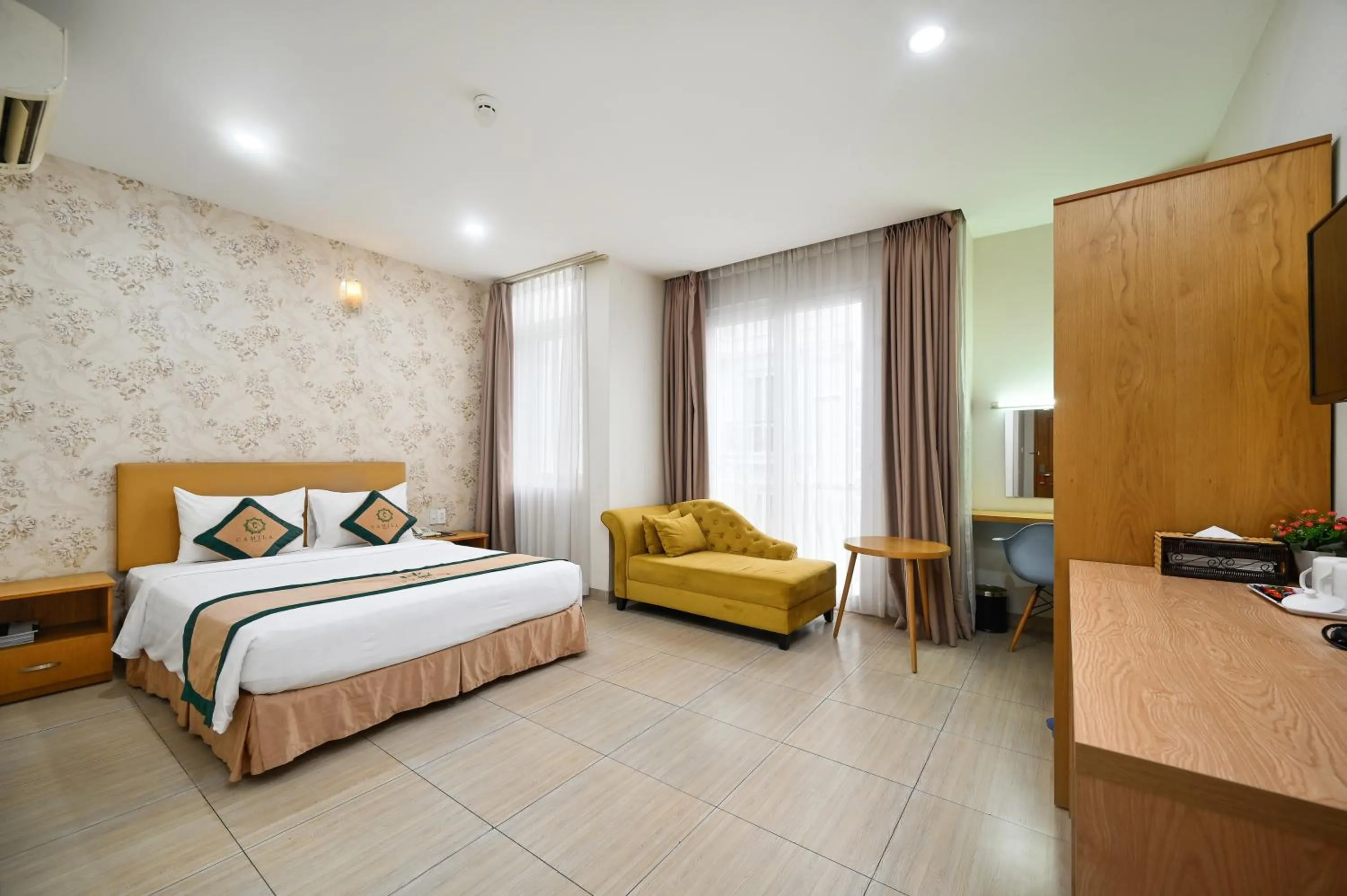 Photo of the whole room, Bed in Camila Airport Hotel