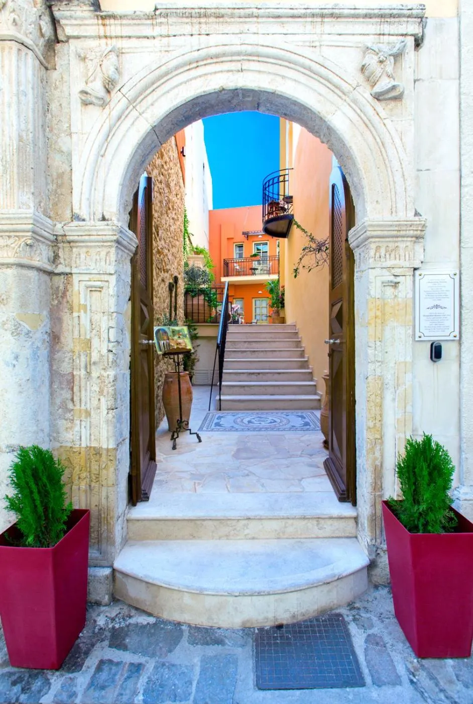 Facade/entrance in Casa Moazzo Suites and Apartments