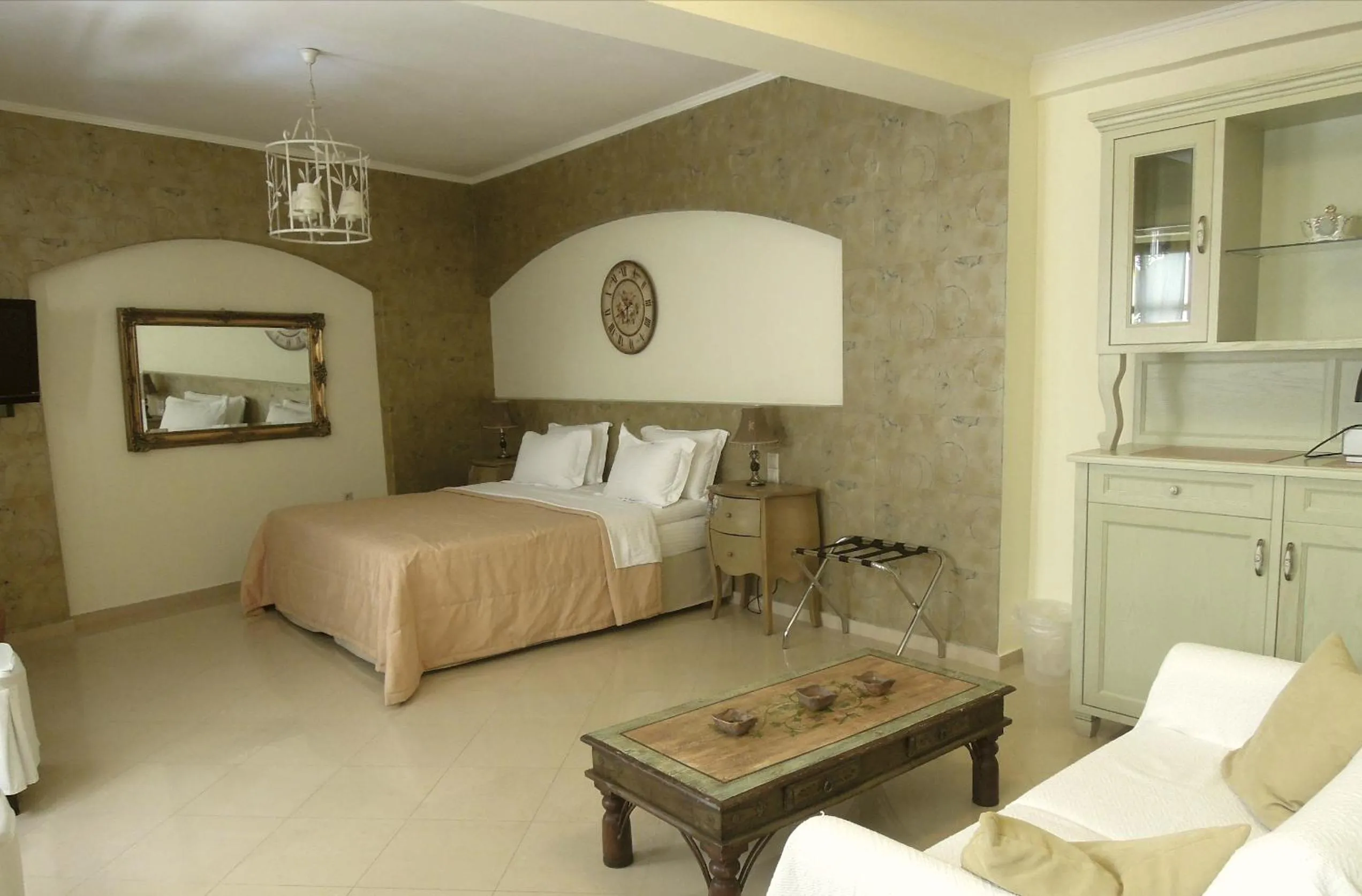 Bed in Casa Moazzo Suites and Apartments
